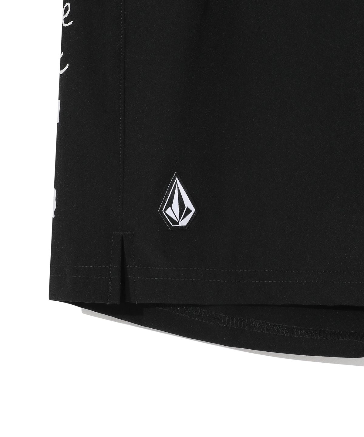볼컴(VOLCOM) [볼컴x원라이프] 유틸리티 미드 쇼츠(블랙)