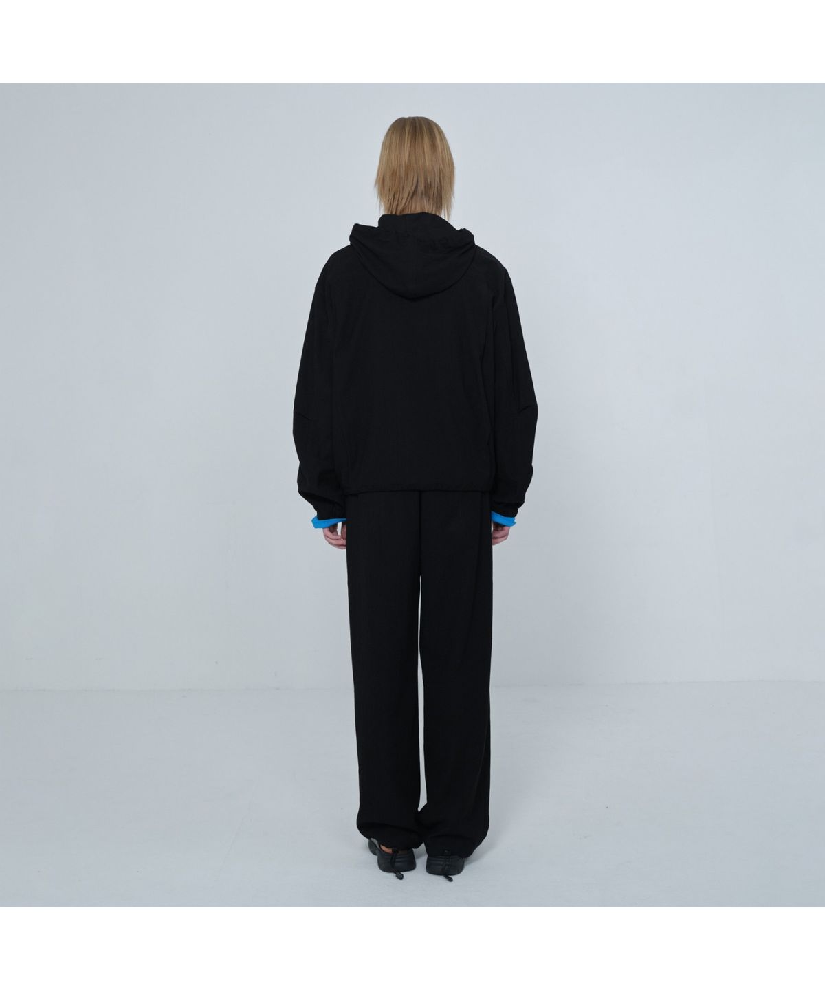 커스텀멜로우(CUSTOMELLOW) [Online Only] Black Crinkled Wide Fit Pants CQPAM26211BKX