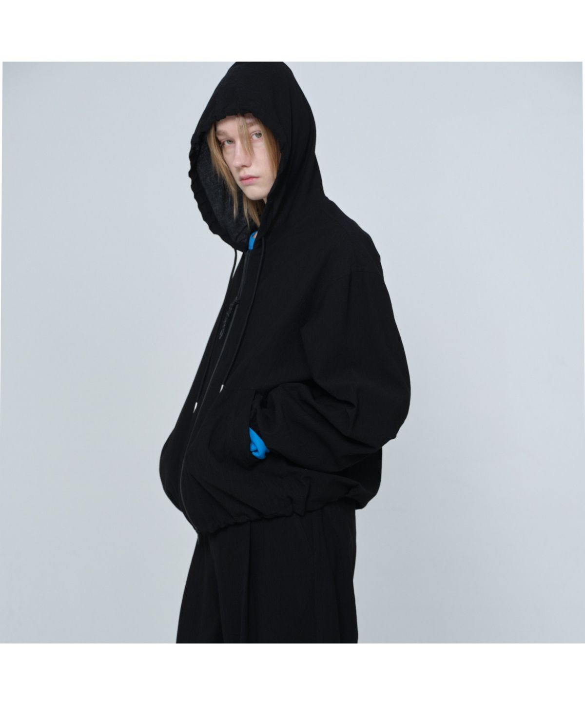 커스텀멜로우(CUSTOMELLOW) [Online Only] Black Crinkled Wide Fit Pants CQPAM26211BKX