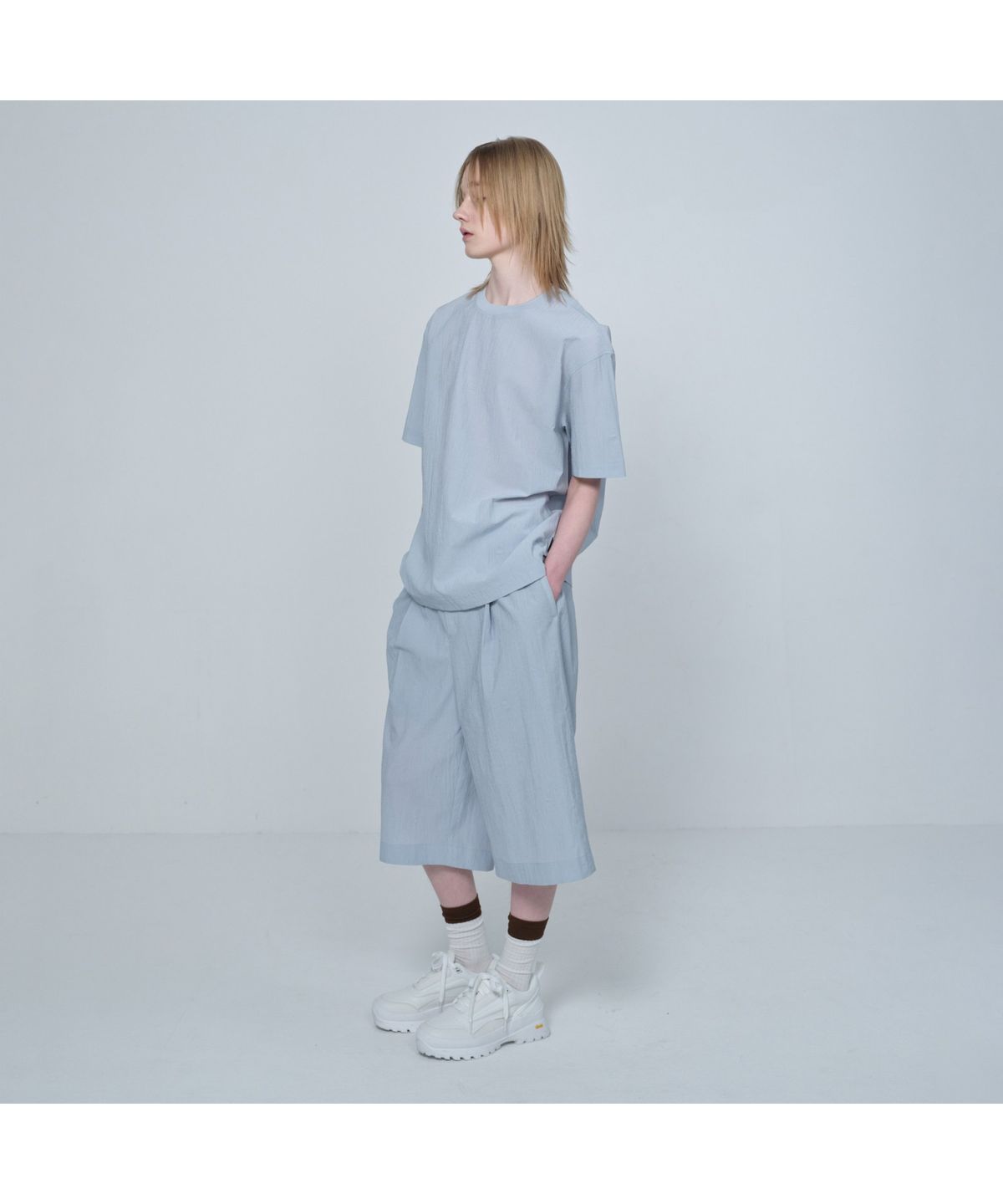커스텀멜로우(CUSTOMELLOW) [Online Only] Grey Crinkled Bermuda Shorts CQPAM26411GYX