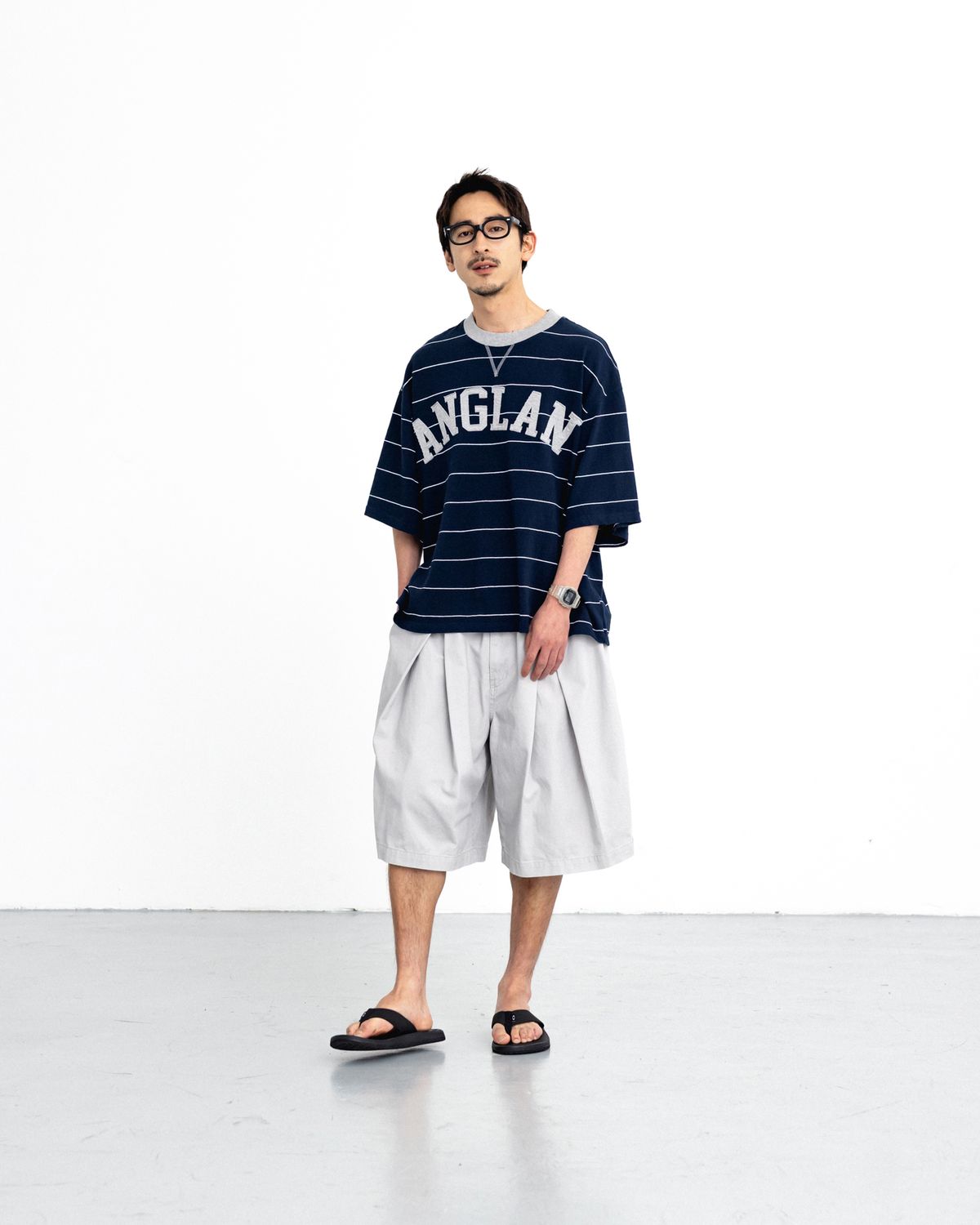 앵글런(ANGLAN) Cross Pleated Chino Half Pants - Light Grey