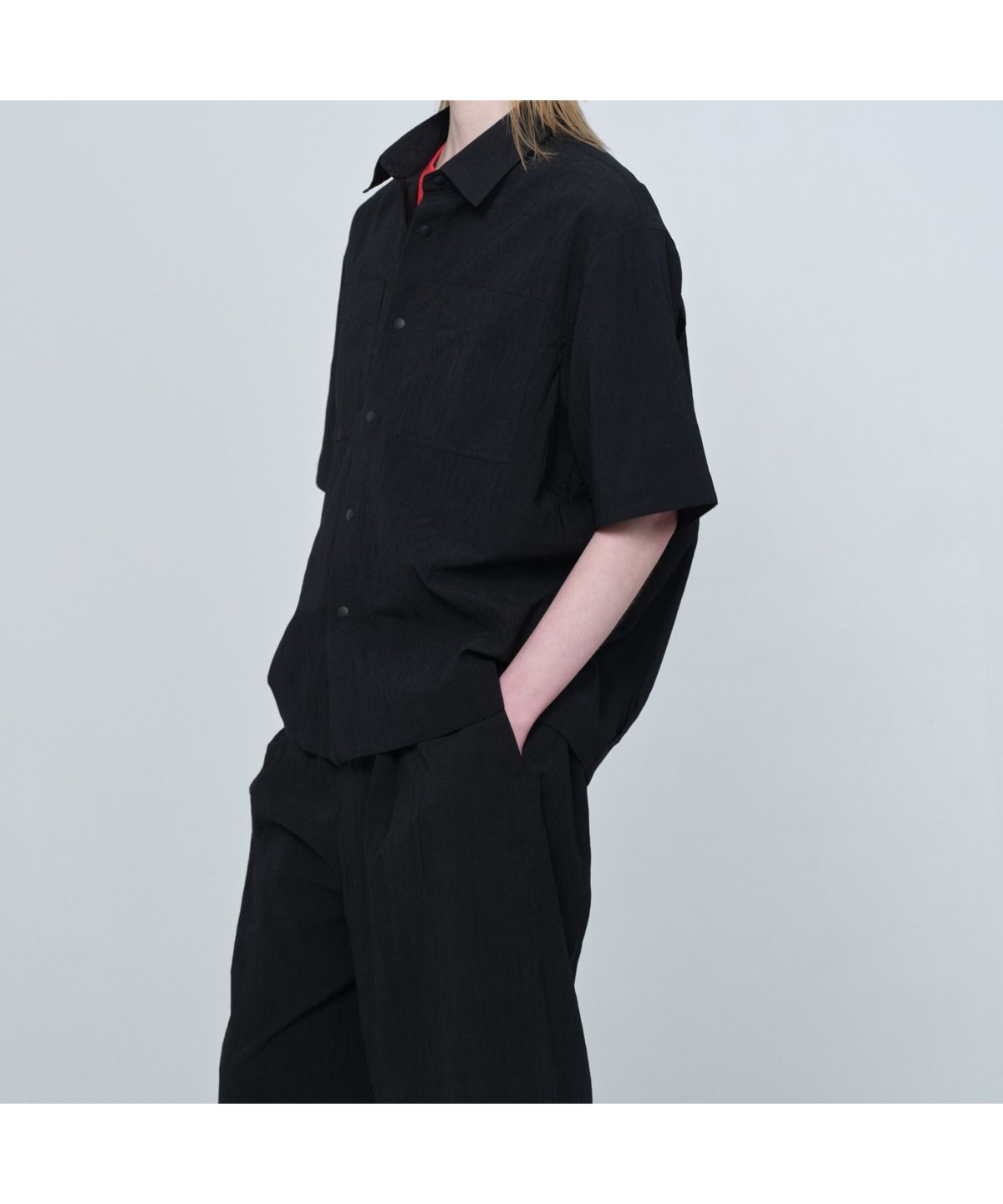 커스텀멜로우(CUSTOMELLOW) [Online Only] Black Crinkled Bermuda Shorts CQPAM26411BKX