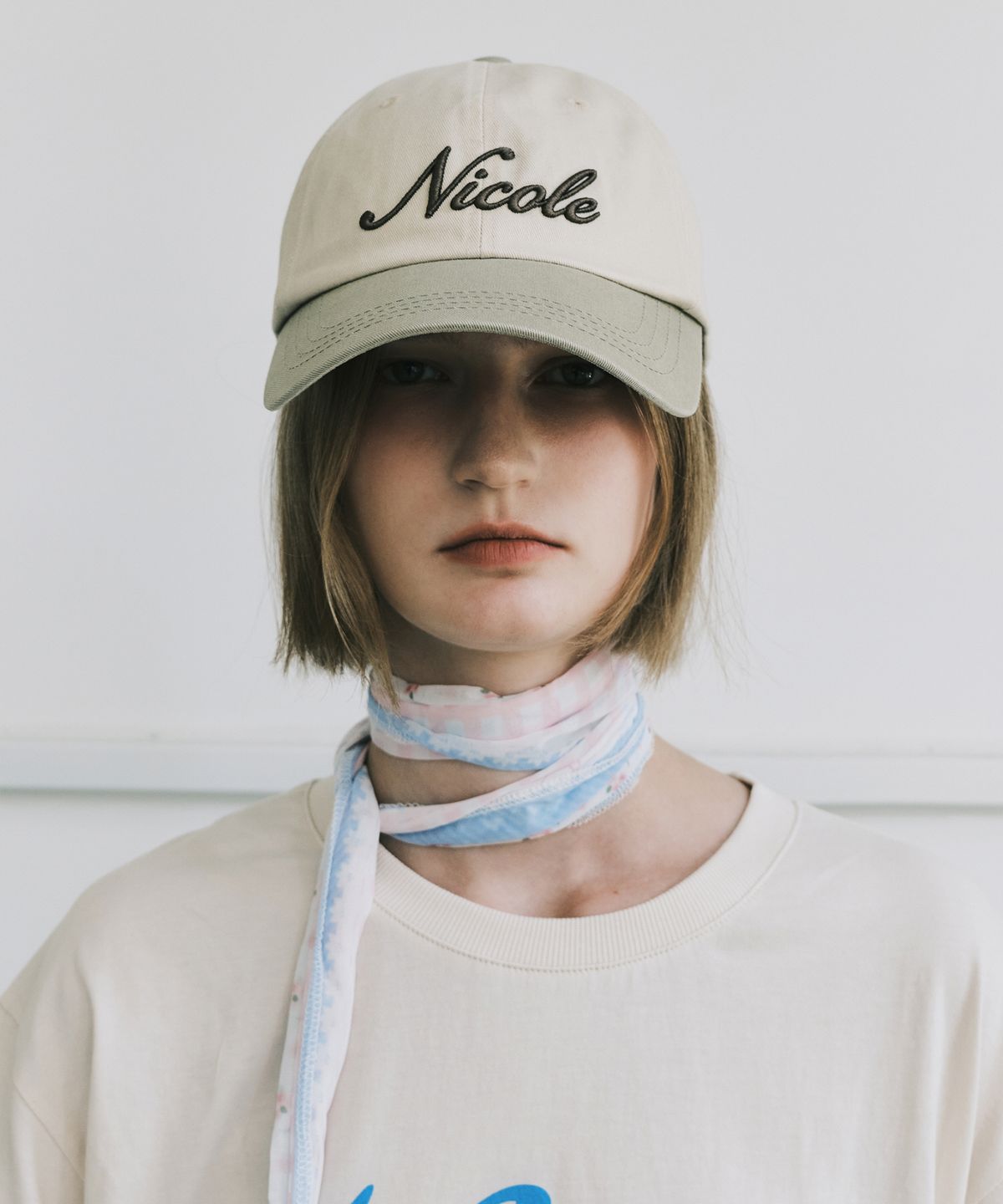 닉앤니콜(NICK&NICOLE) NICOLE LETTERING BALL CAP_BEIGE KHAKI