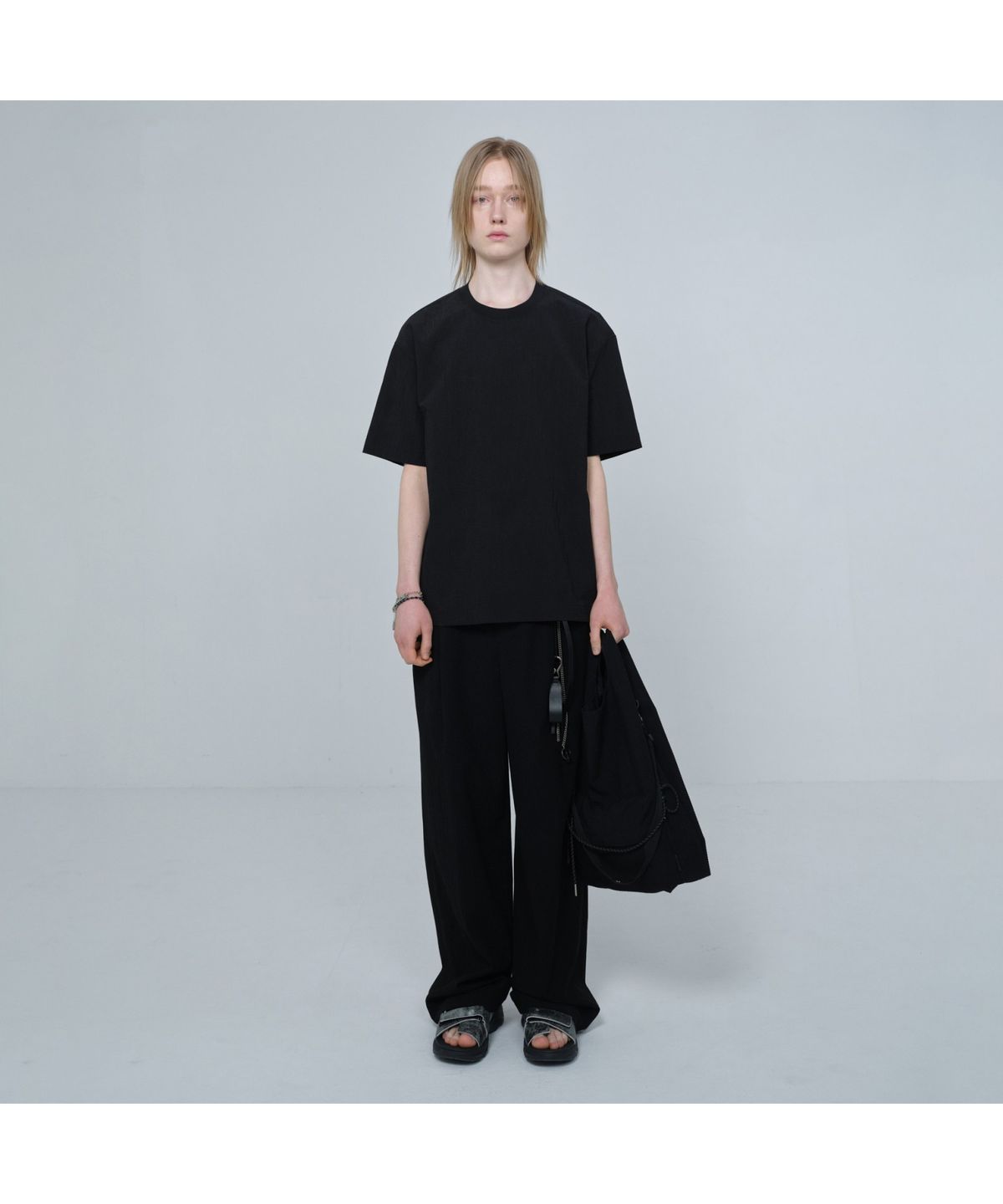 커스텀멜로우(CUSTOMELLOW) [Online Only] Black Crinkled Half Sleeve T-shirt CQTAM26411BKX
