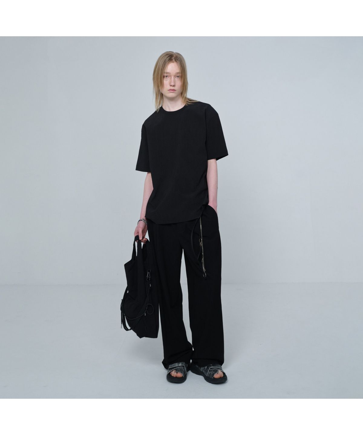 커스텀멜로우(CUSTOMELLOW) [Online Only] Black Crinkled Half Sleeve T-shirt CQTAM26411BKX