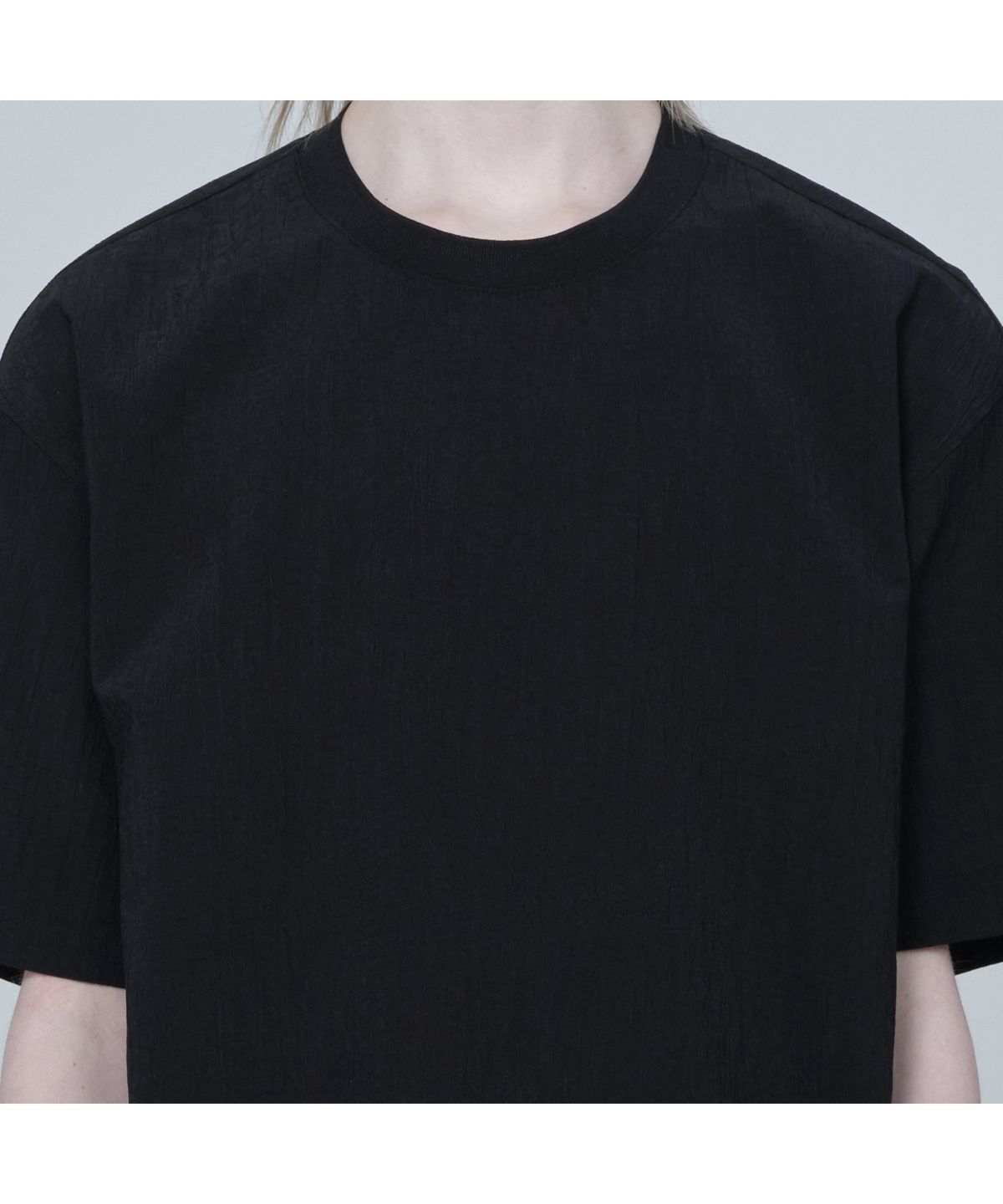커스텀멜로우(CUSTOMELLOW) [Online Only] Black Crinkled Half Sleeve T-shirt CQTAM26411BKX