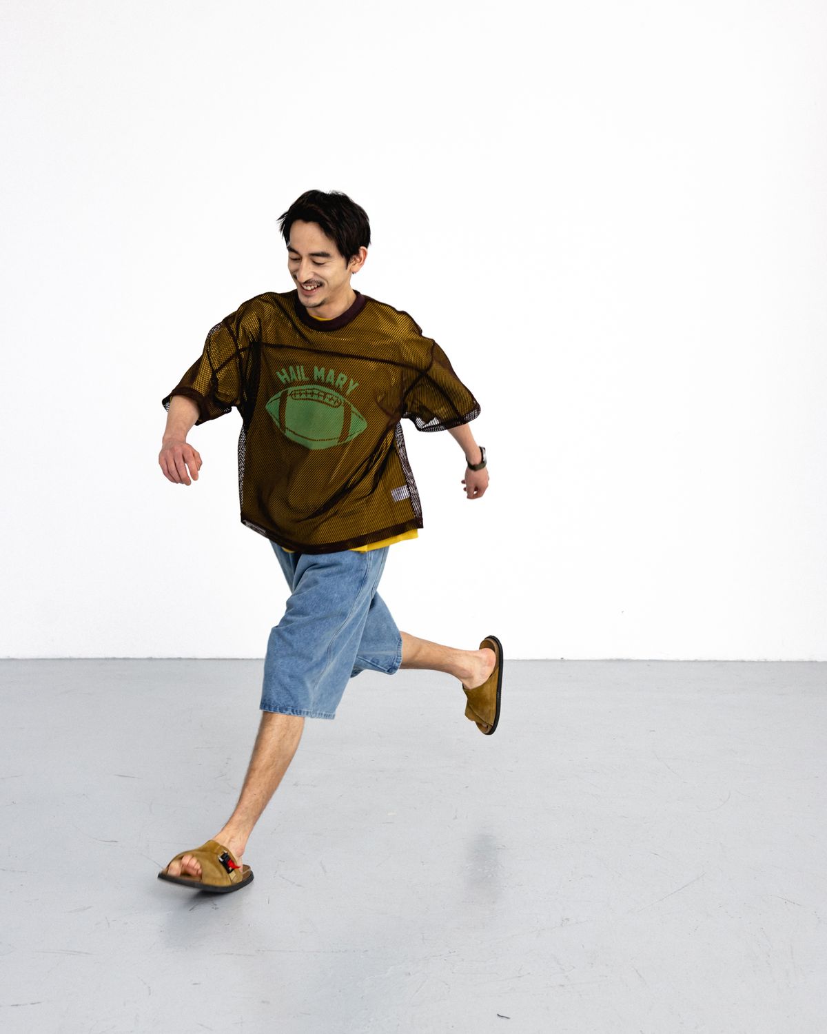 앵글런(ANGLAN) Hail Mary Mesh Tee - Brown