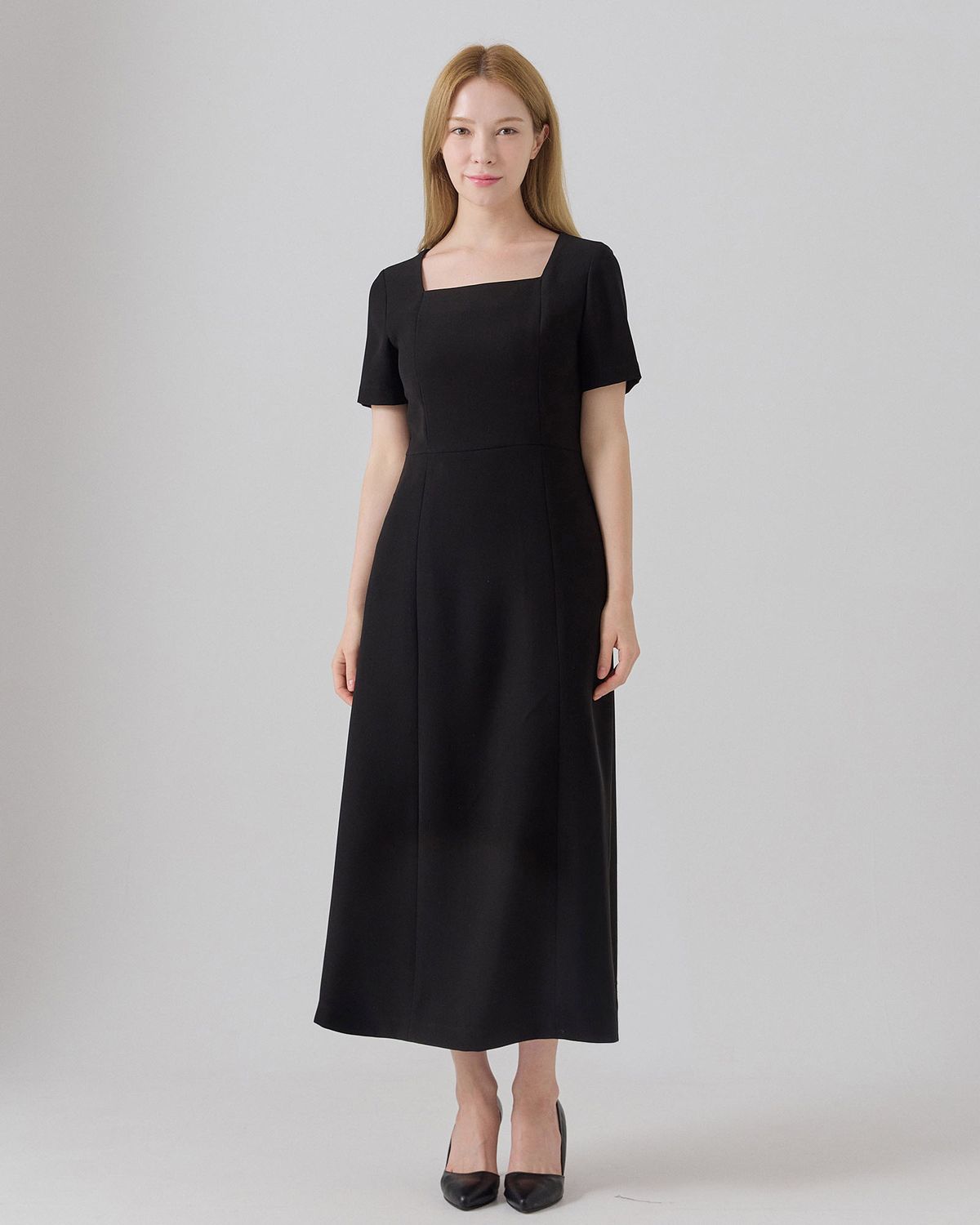 벨르마(BELLEMA) Square Neck Line Dress