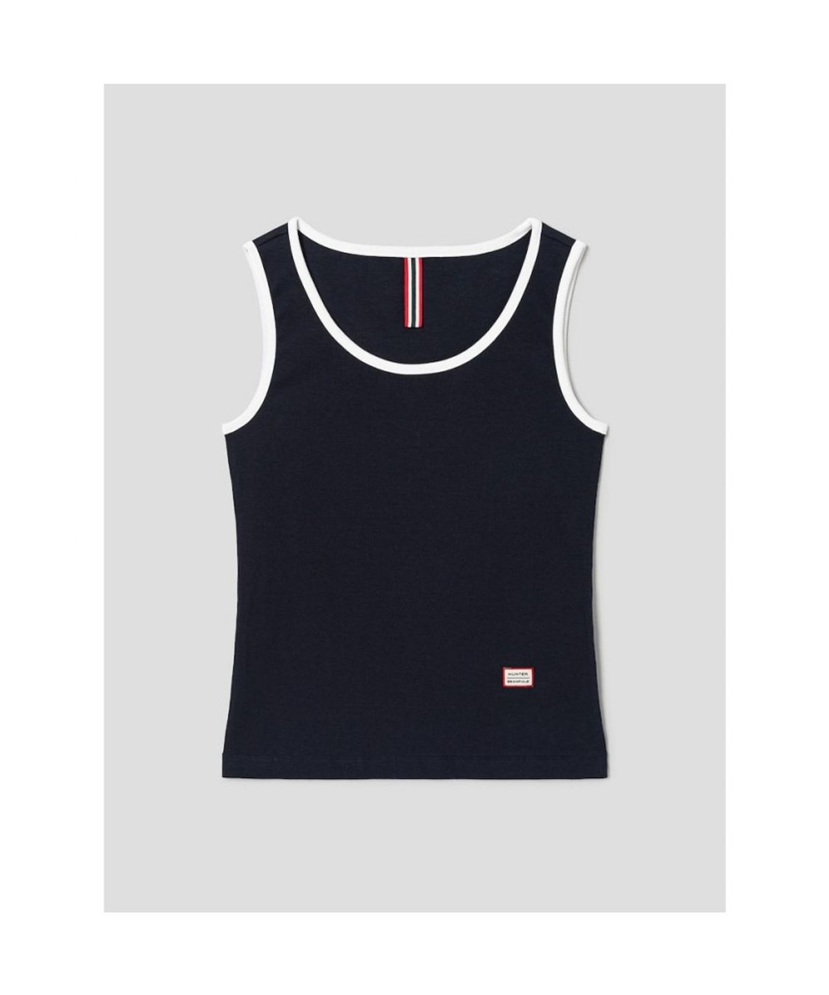 빈폴 레이디스(BEANPOLE LADIES) [HUNTER] U넥 슬리브리스 티셔츠  네이비 (BF6642K04R)