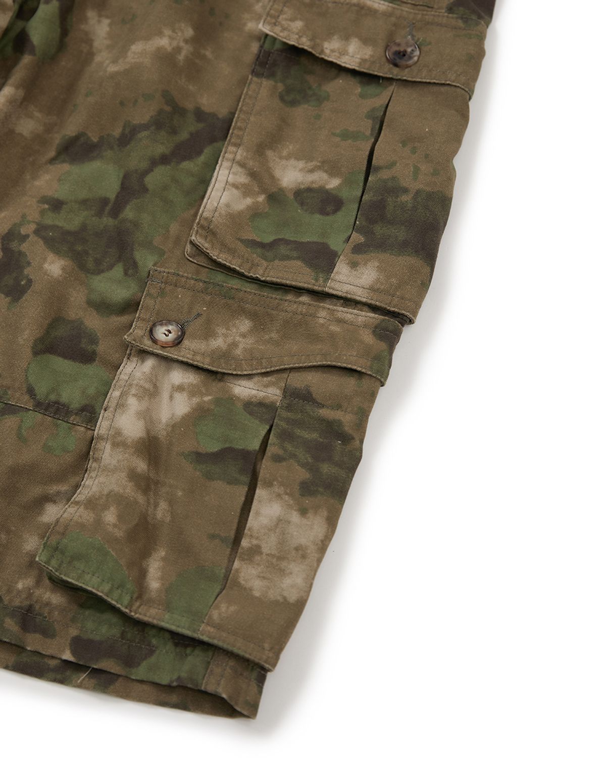 카락터(KARACTOR) Wanderer cargo bermuda pants / Camo