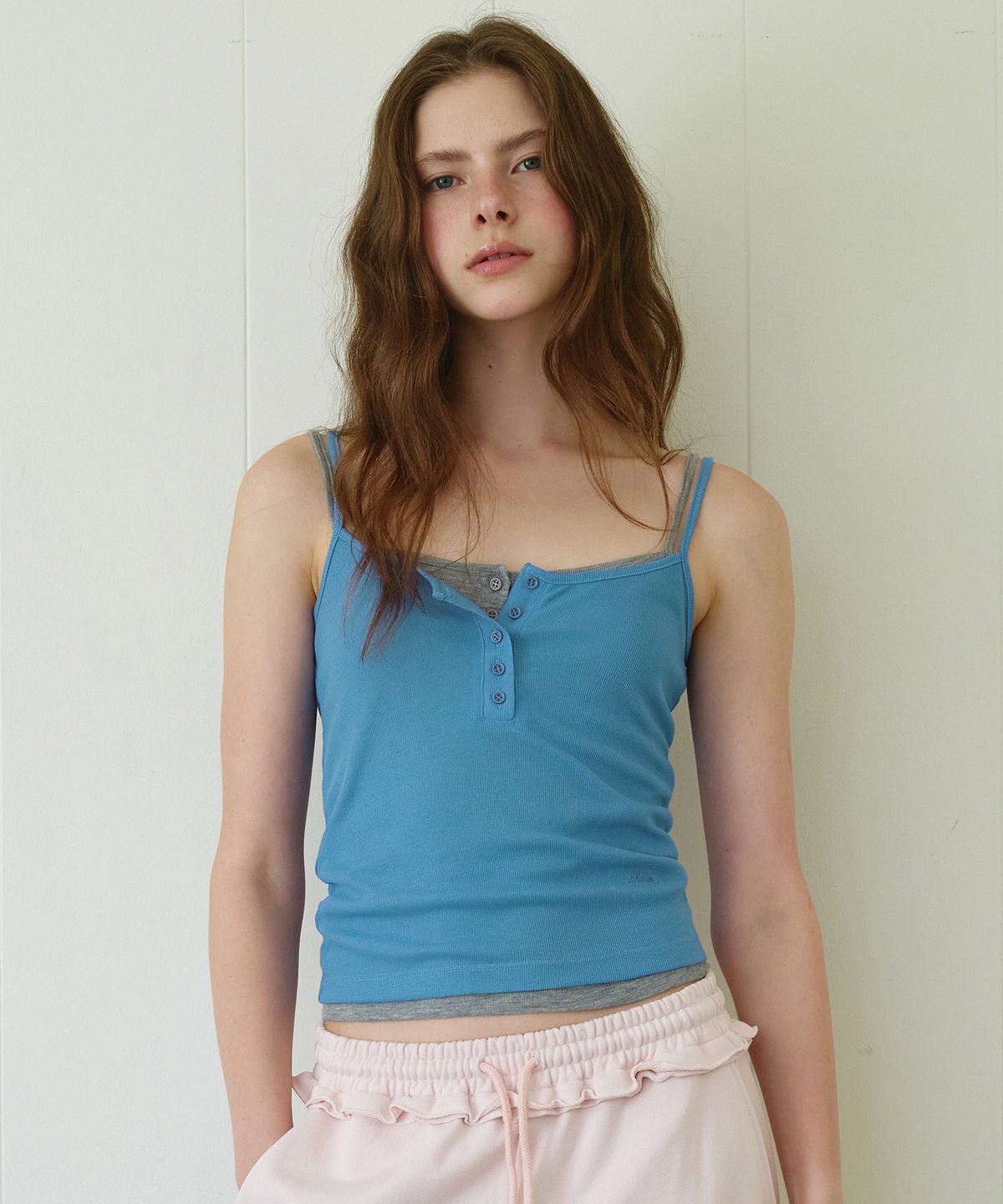 로라로라(ROLAROLA) BUTTON SLEEVELESS BLUE