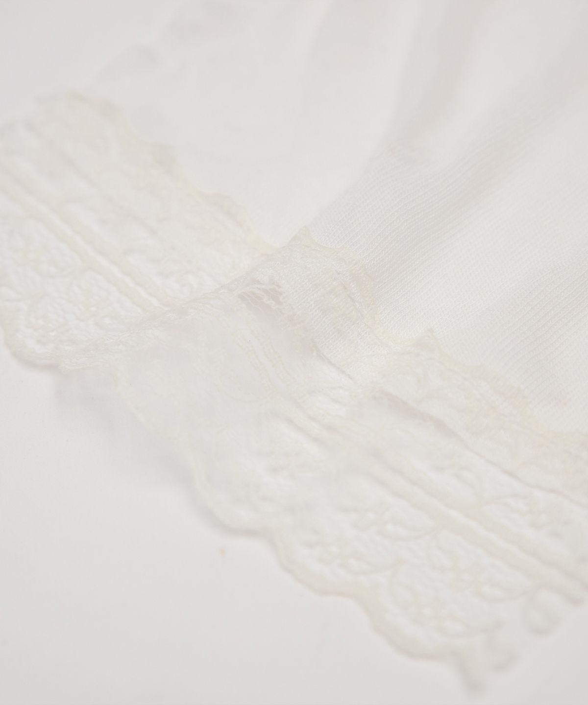 로라로라(ROLAROLA) LACE SLIM SCARF IVORY