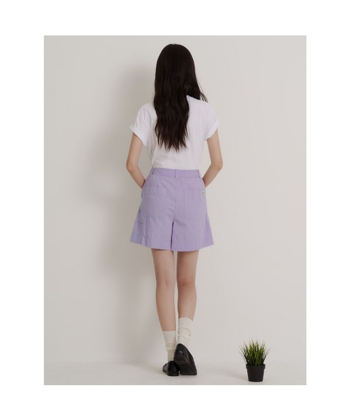 빈폴 레이디스(BEANPOLE LADIES) [HUNTER] 솔리드 오버핏 반소매 티셔츠  화이트 (BF6642K021)