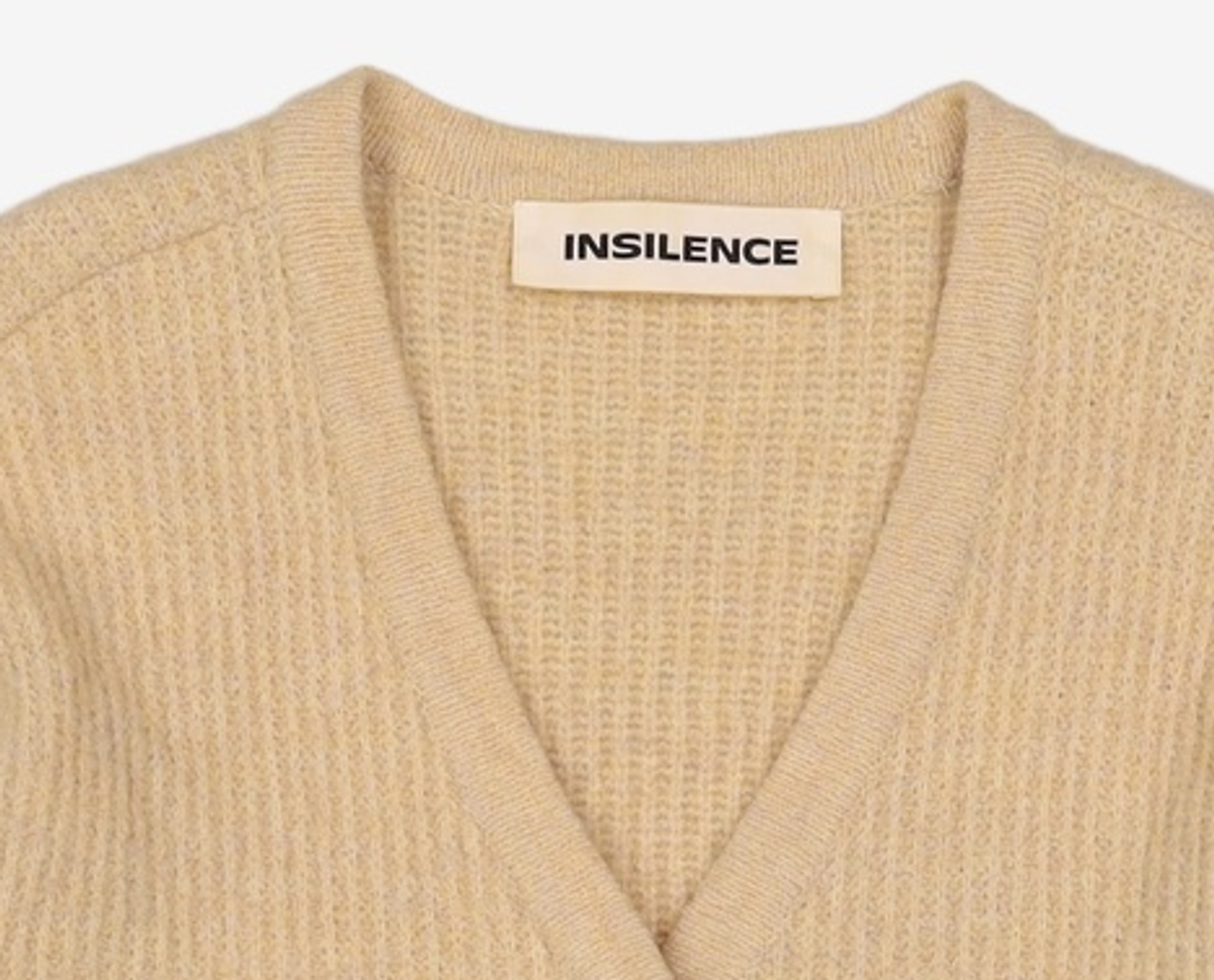 인사일런스(INSILENCE) 카디건 M