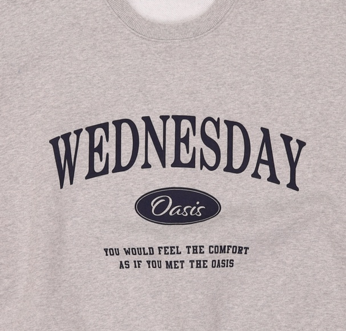 웬즈데이오아시스(WEDNESDAY OASIS) 맨투맨/스웨트셔츠 1