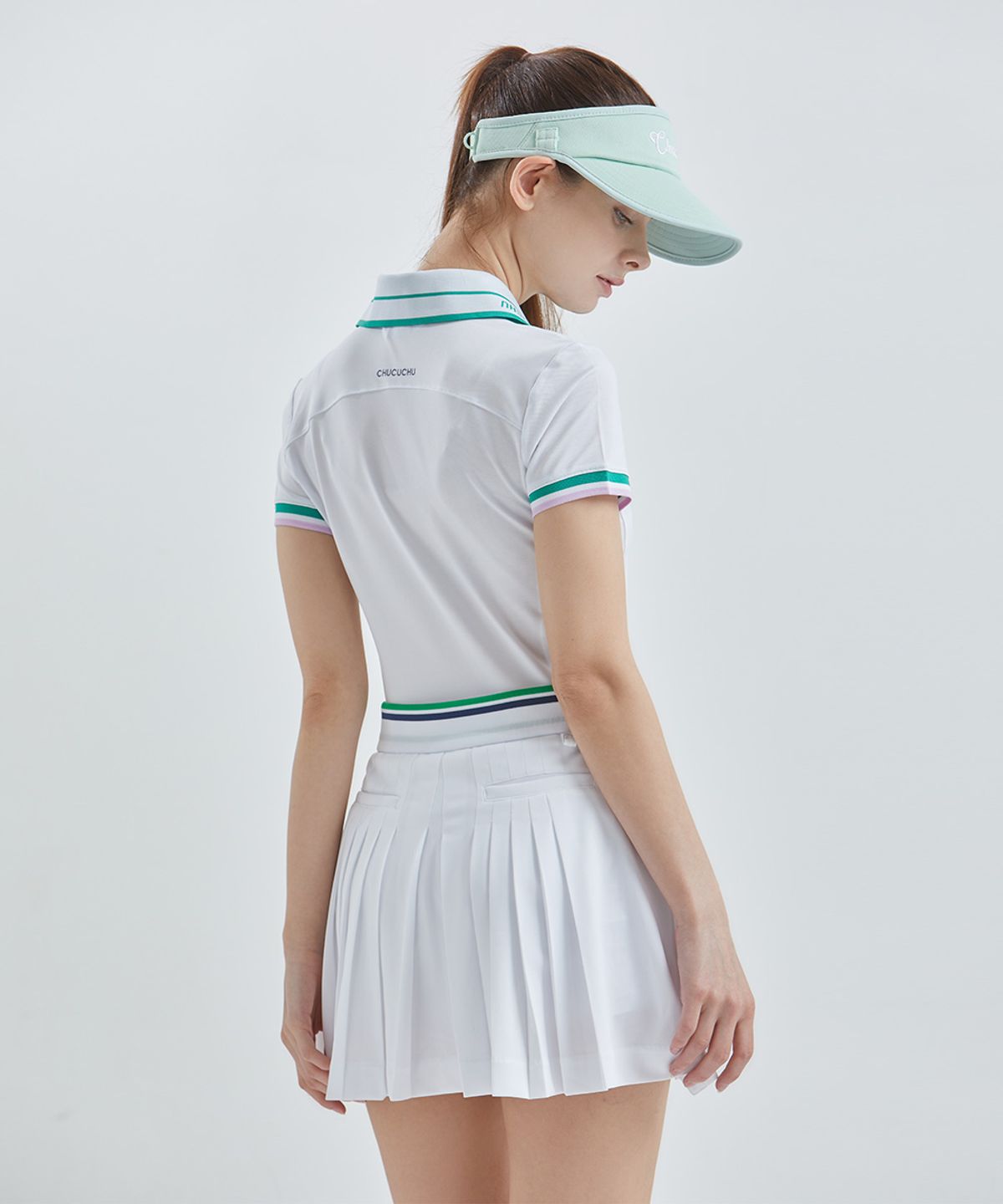 츄쿠츄(CHUCUCHU) 쿨링 윙 카라 숏 슬리브 탑 (WHITE) CBFSS-TS005W