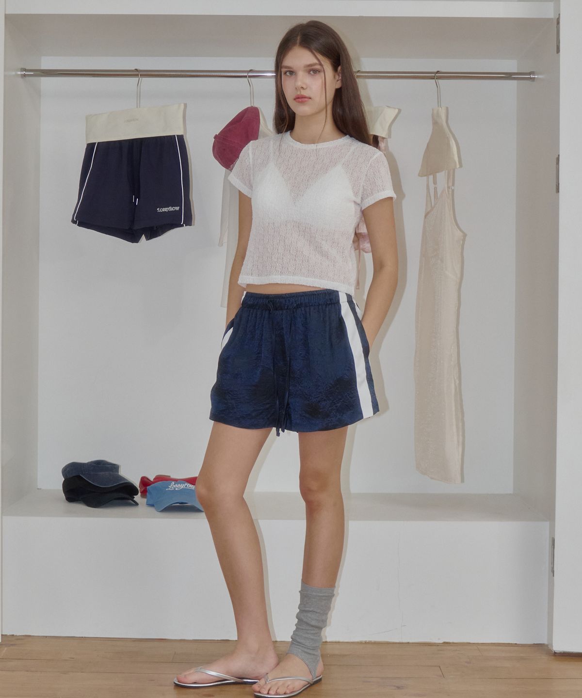 로시로우(LOSSYROW) Lace Half Top white