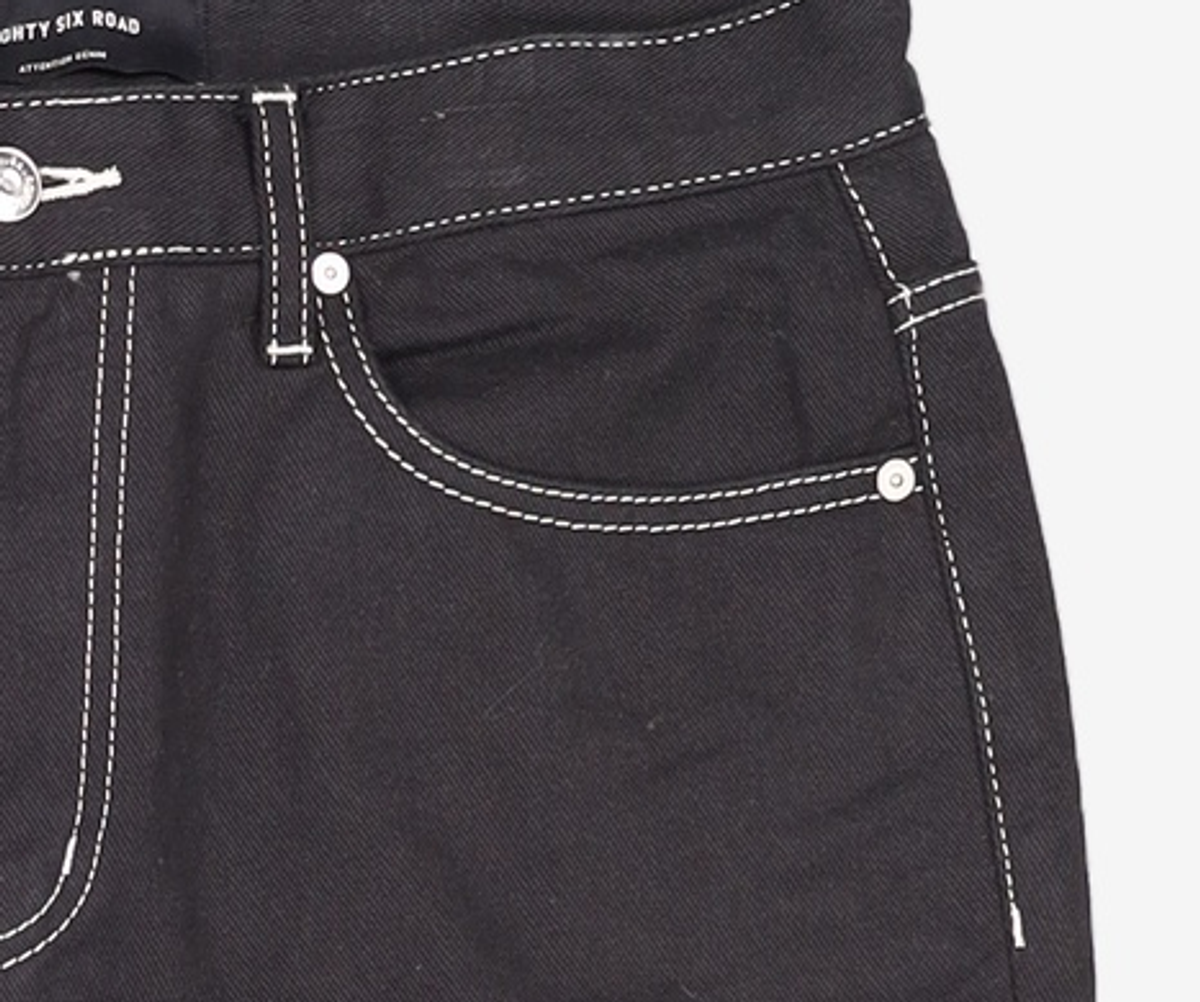 86로드(86ROAD) STITCH BLACK CHIP / CROP TAPERED 34