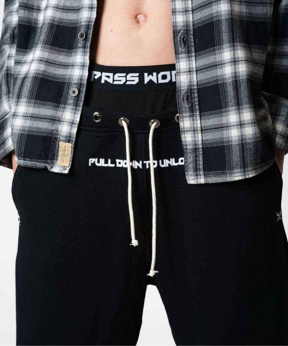 공공육이(GONGGONGYUKYI) Pulldown sweatpants