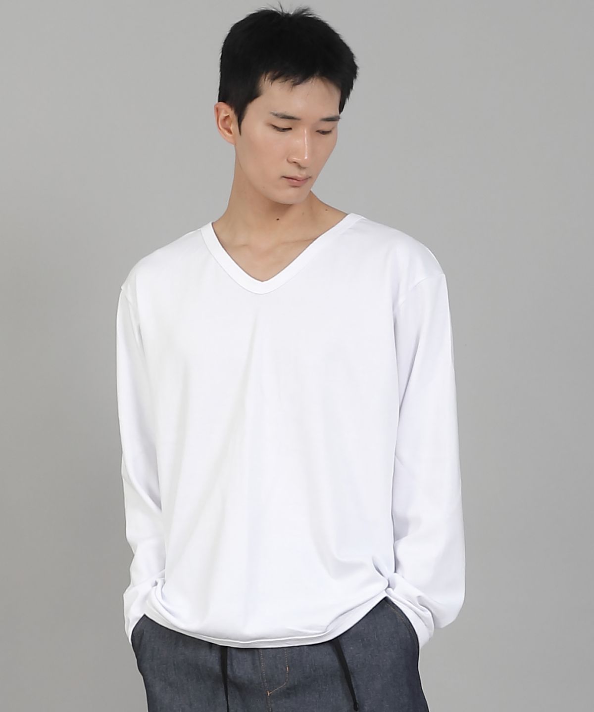 세인트크루(SAINTCREW) 무지 V넥 스웨트셔츠 RVS-874 화이트