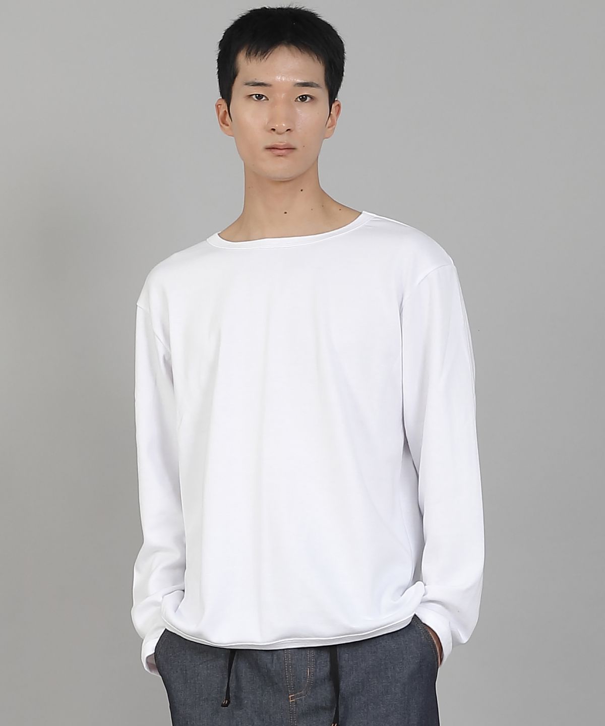 세인트크루(SAINTCREW) 무지 R넥 스웨트셔츠 RRS-873 화이트