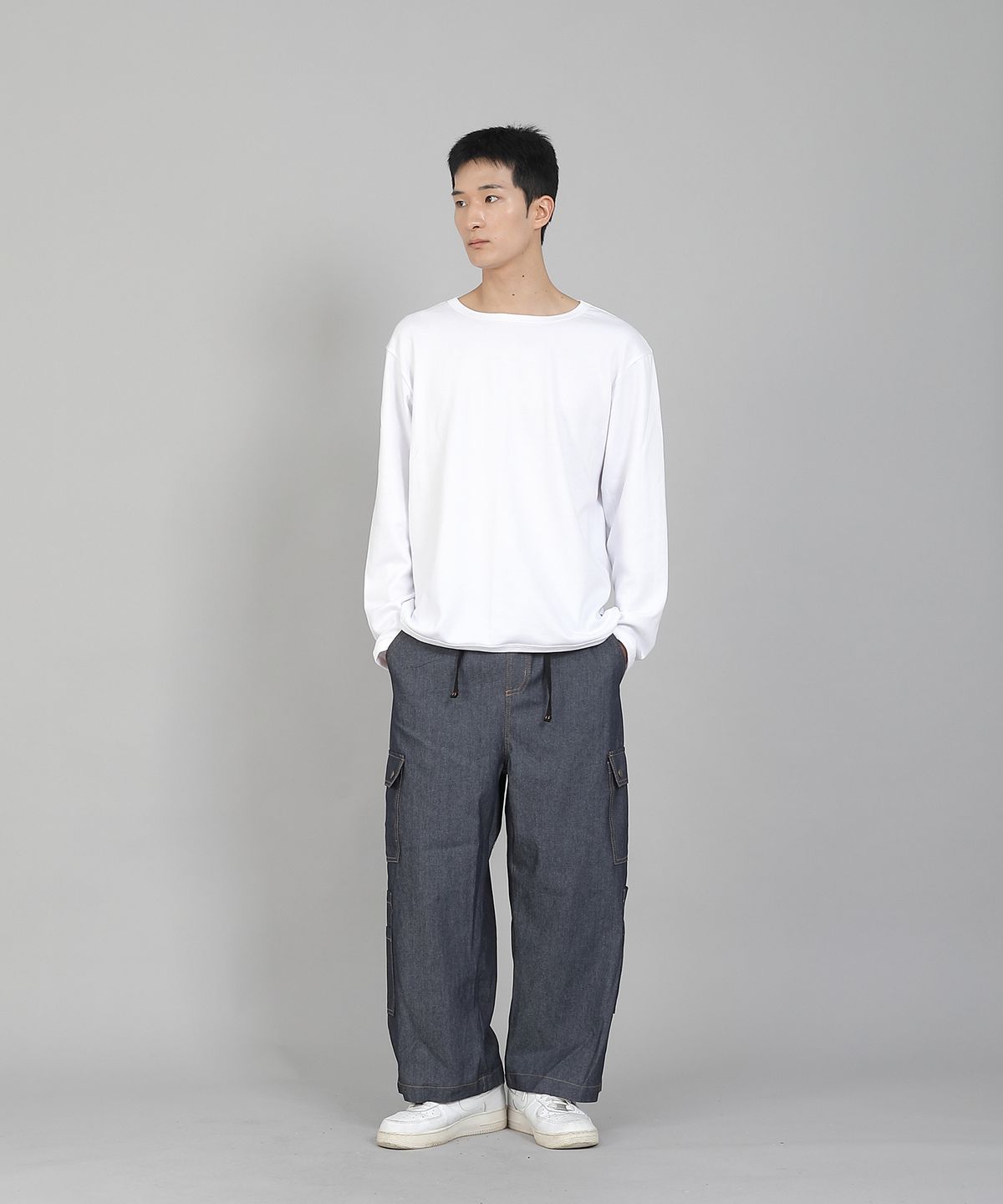 세인트크루(SAINTCREW) 무지 R넥 스웨트셔츠 RRS-873 화이트