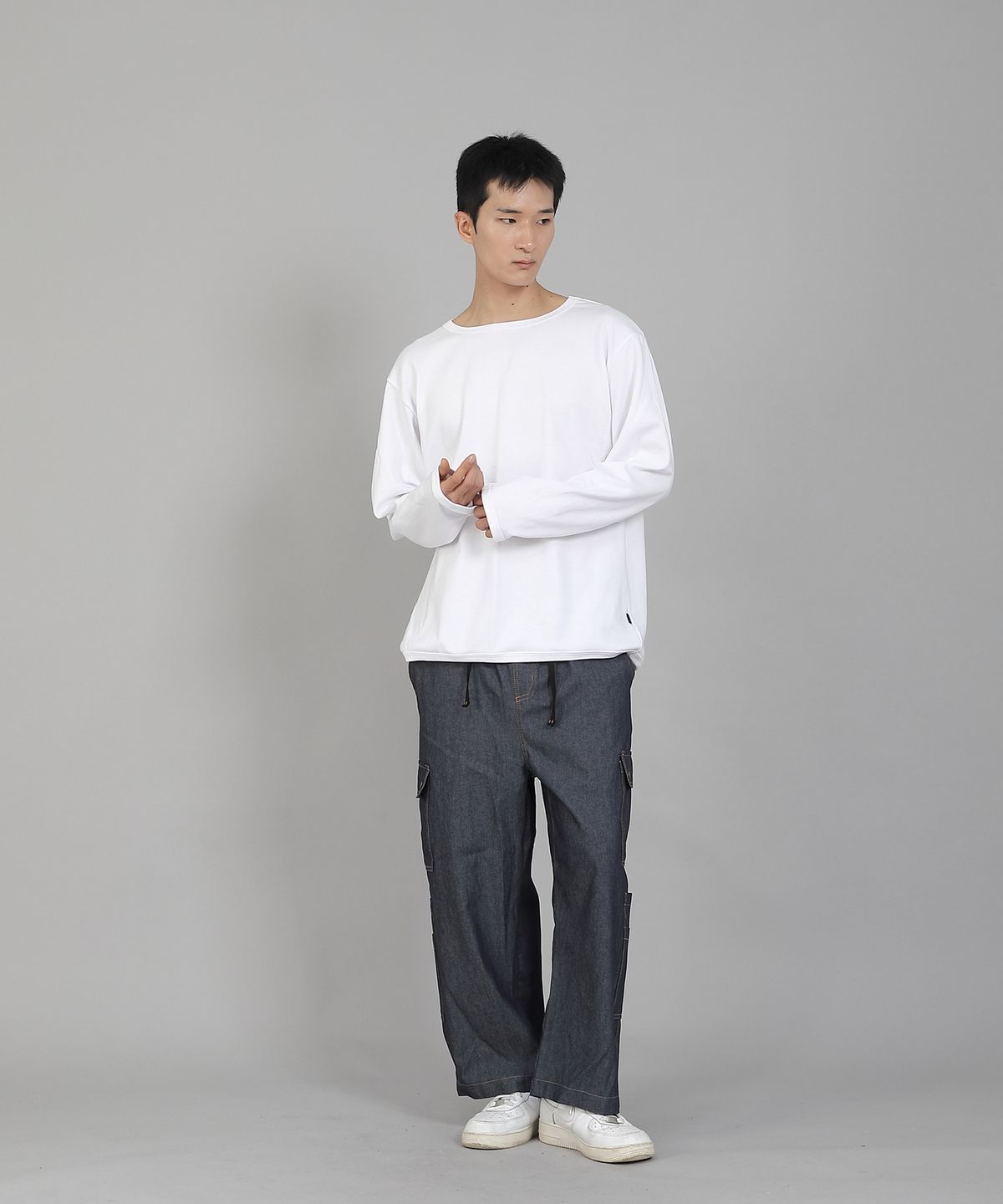 세인트크루(SAINTCREW) 무지 R넥 스웨트셔츠 RRS-873 화이트