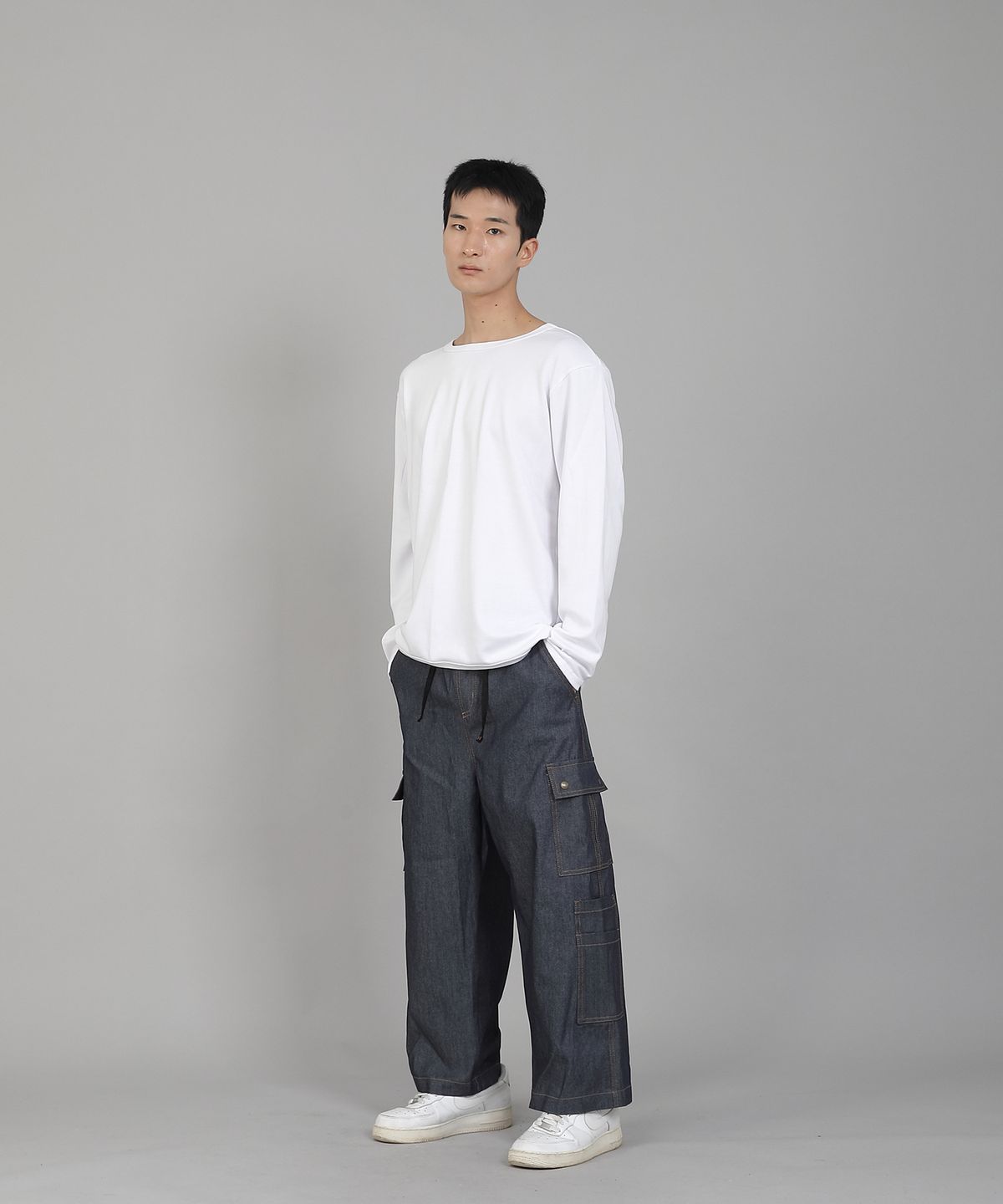 세인트크루(SAINTCREW) 무지 R넥 스웨트셔츠 RRS-873 화이트