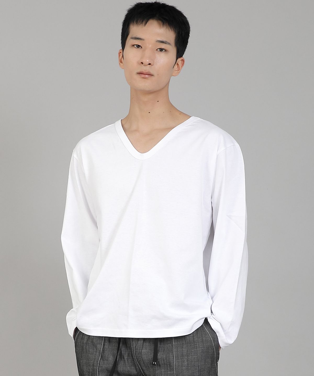 세인트크루(SAINTCREW) 무지 V넥 긴팔티셔츠 RVL-877 화이트