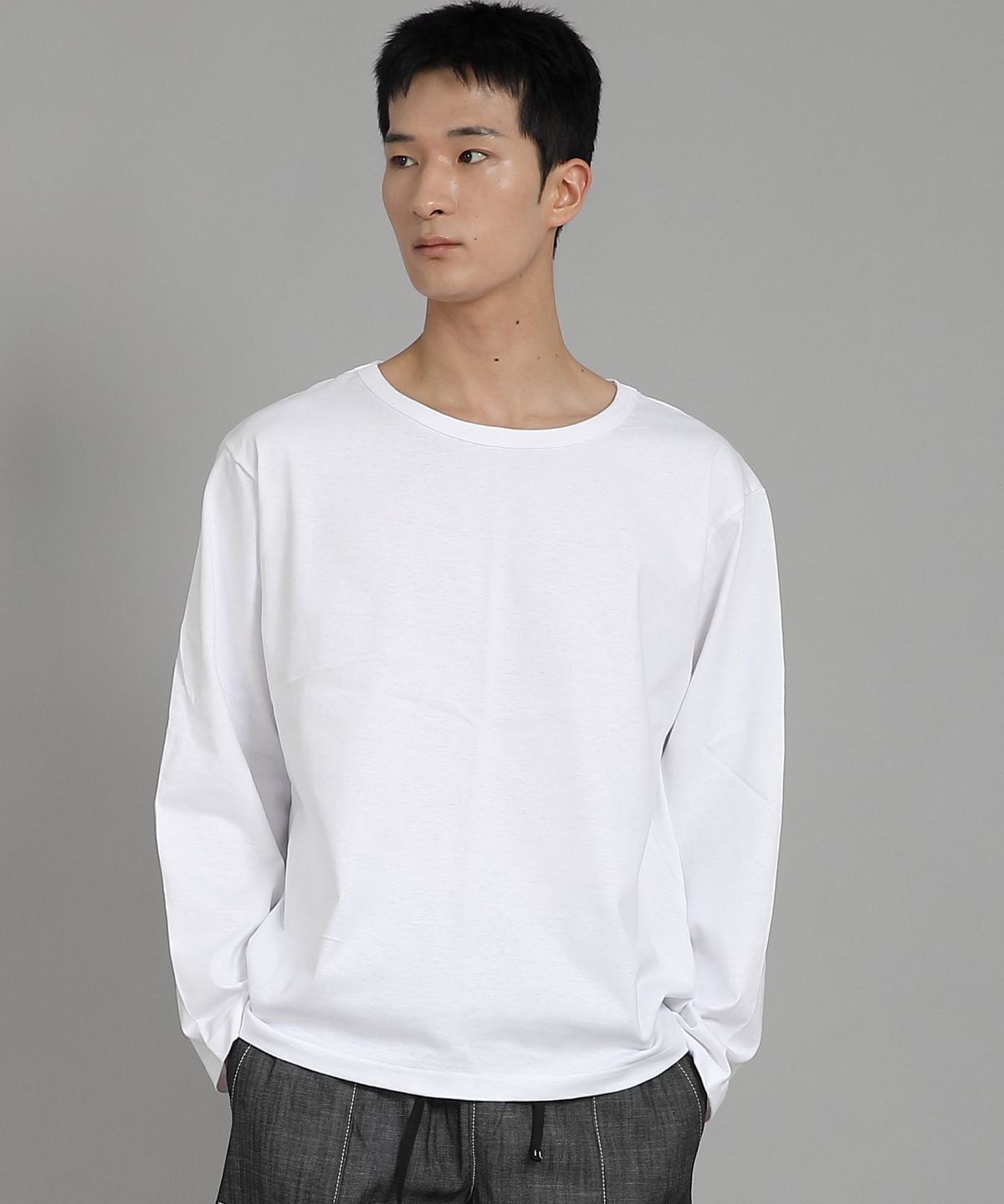 세인트크루(SAINTCREW) 무지 R넥 긴팔티셔츠 RRL-875 화이트