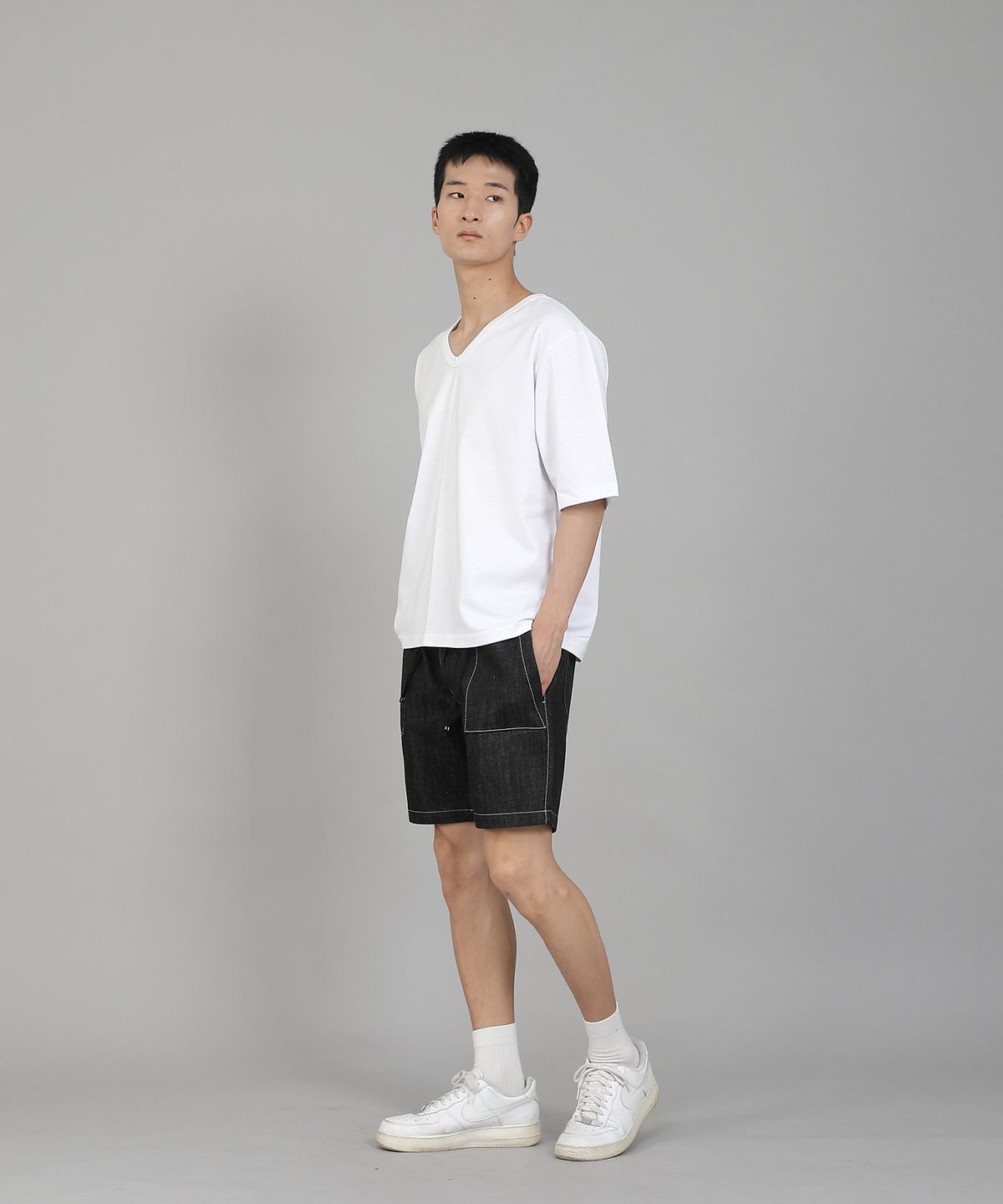 세인트크루(SAINTCREW) 무지 V넥 5부 반팔티셔츠 VHR-895 화이트