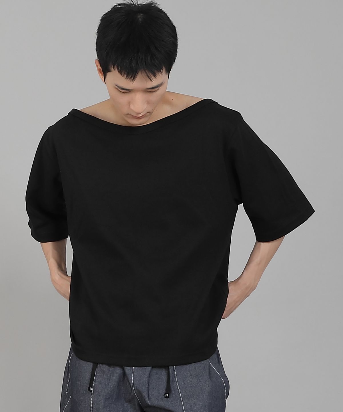 세인트크루(SAINTCREW) 무지 보트넥 5부 반팔티셔츠 BHR-898 블랙