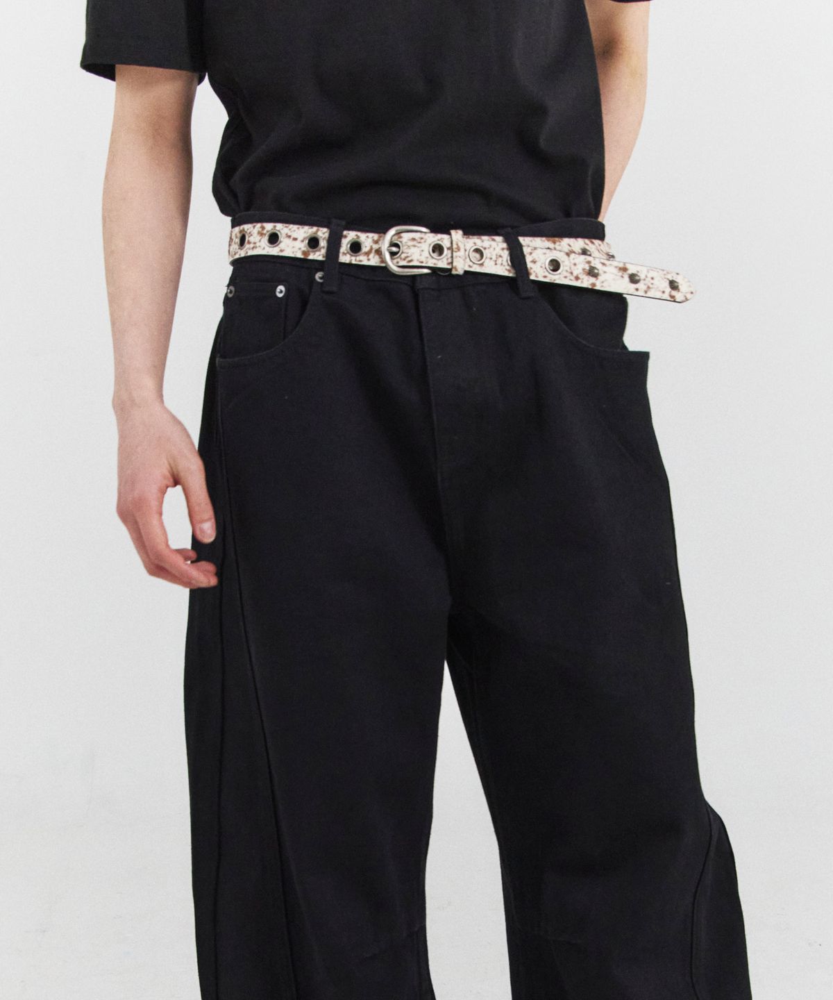 포스센스티브(FORCESENSITIVE) FST LEATHER  BELT (BW)