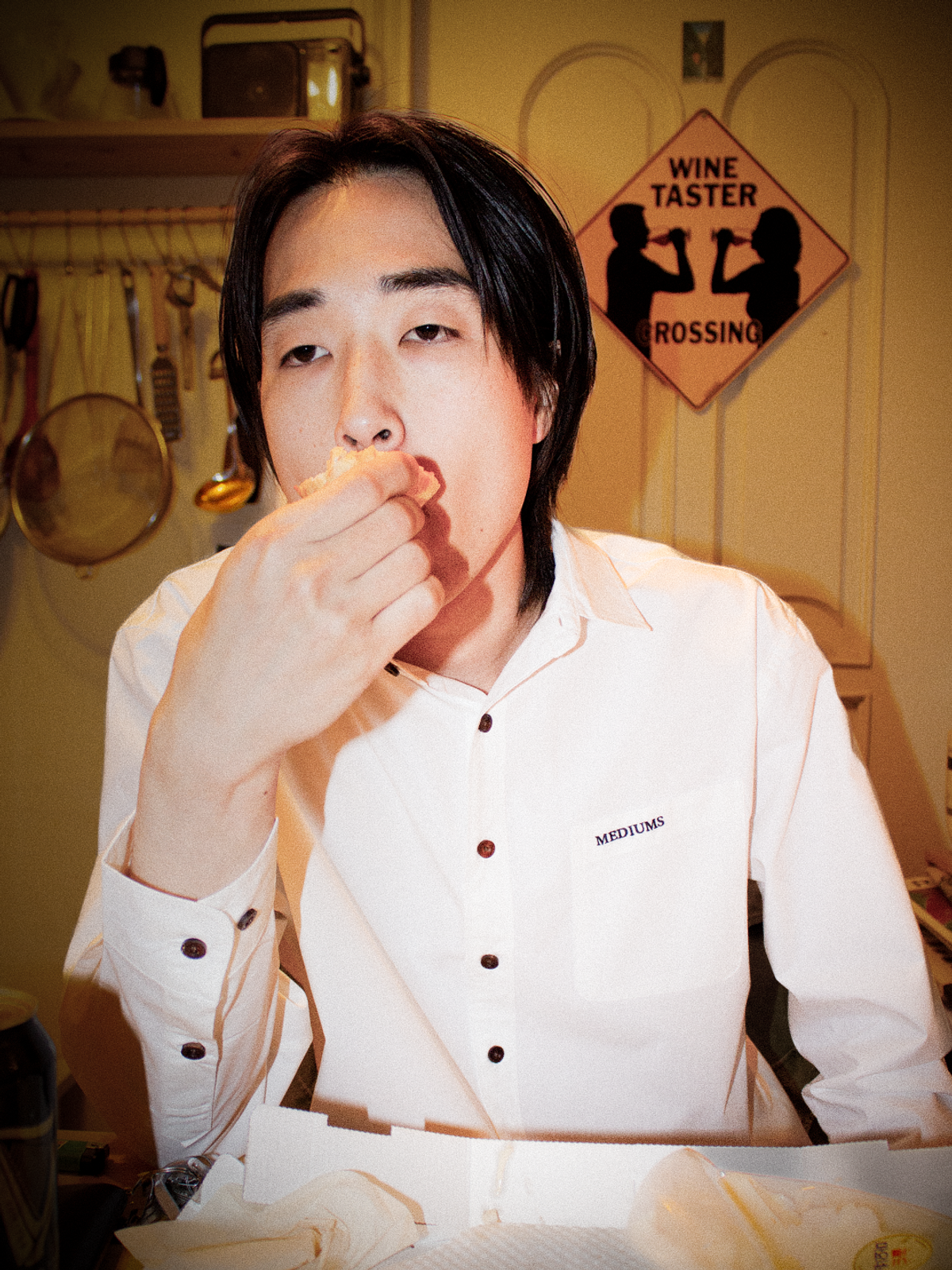 미디엄스(MEDIUMS) Slant Pocket Poplin Shirt - Off White(슬랜트 포켓 포플린 셔츠 - 오프 화이트)