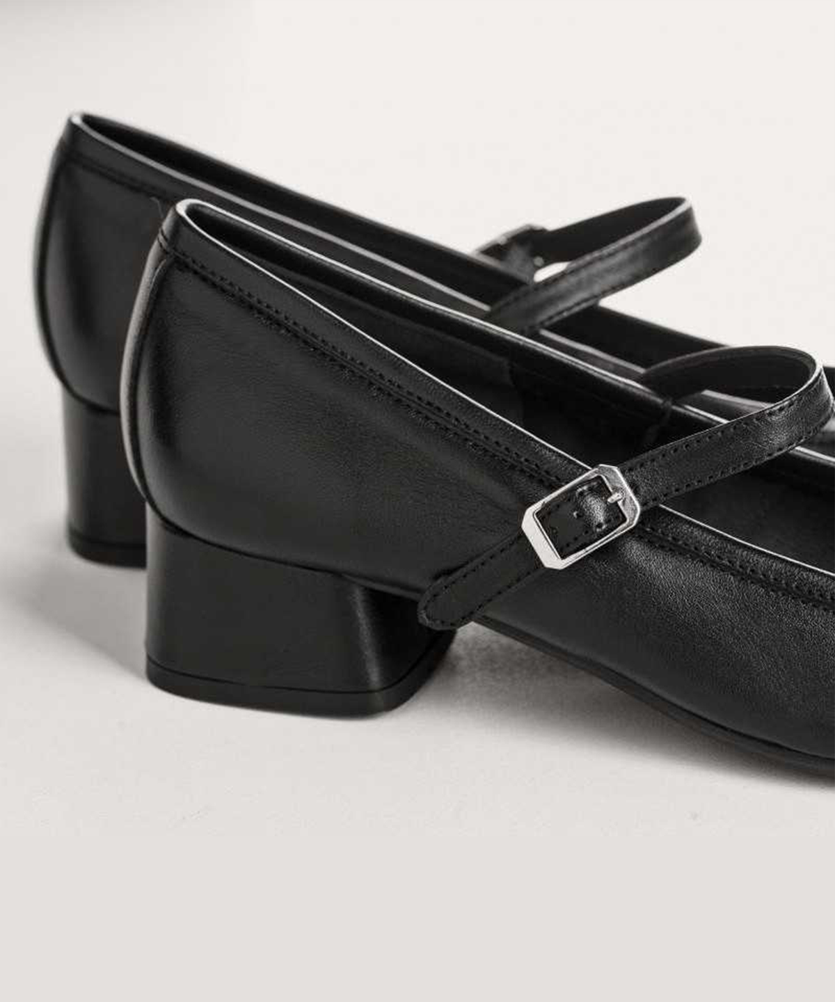 흐꺙(REQINS) Kelly - Noir (Cuir)