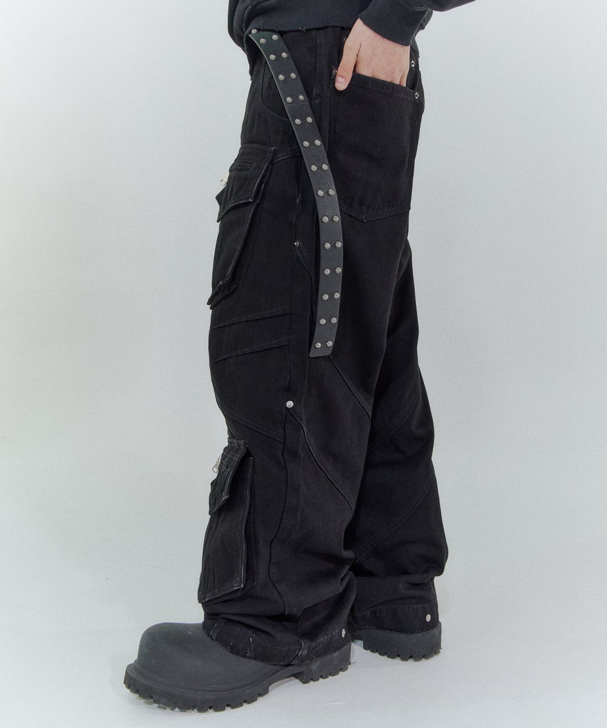 포스센스티브(FORCESENSITIVE) FST MULTI POCKET PANTS BLACK