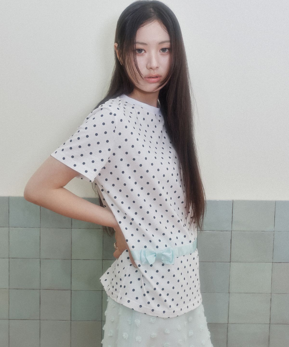 아이이이아이(IEEI) Dot Gift Wrapped Tee