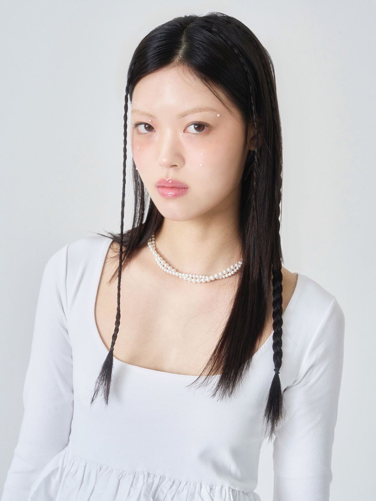 코지웨이브클럽(COZYWAVECLUB) TWIST NECKLACE_WHITE