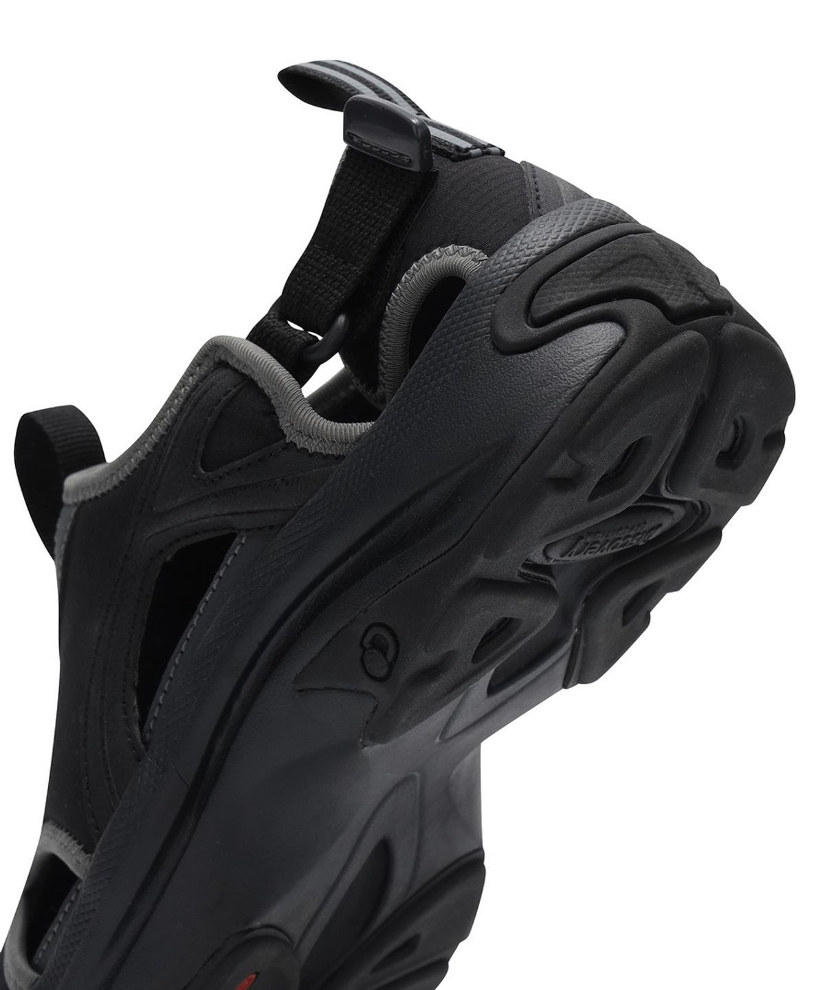 디스커버리 익스페디션(DISCOVERY EXPEDITION) 웨이브 C (BLACK)