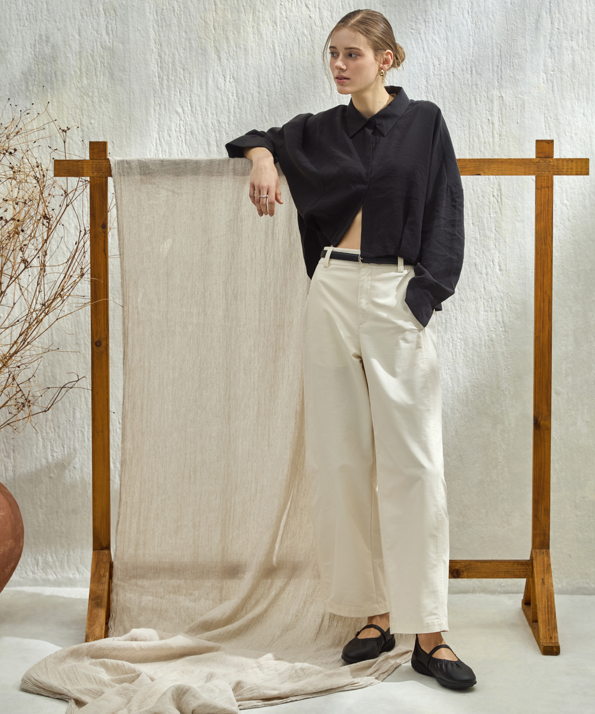에코에(ECOE) 26 e.c.o.e Origin Classic MaryJane Loafer - deep black