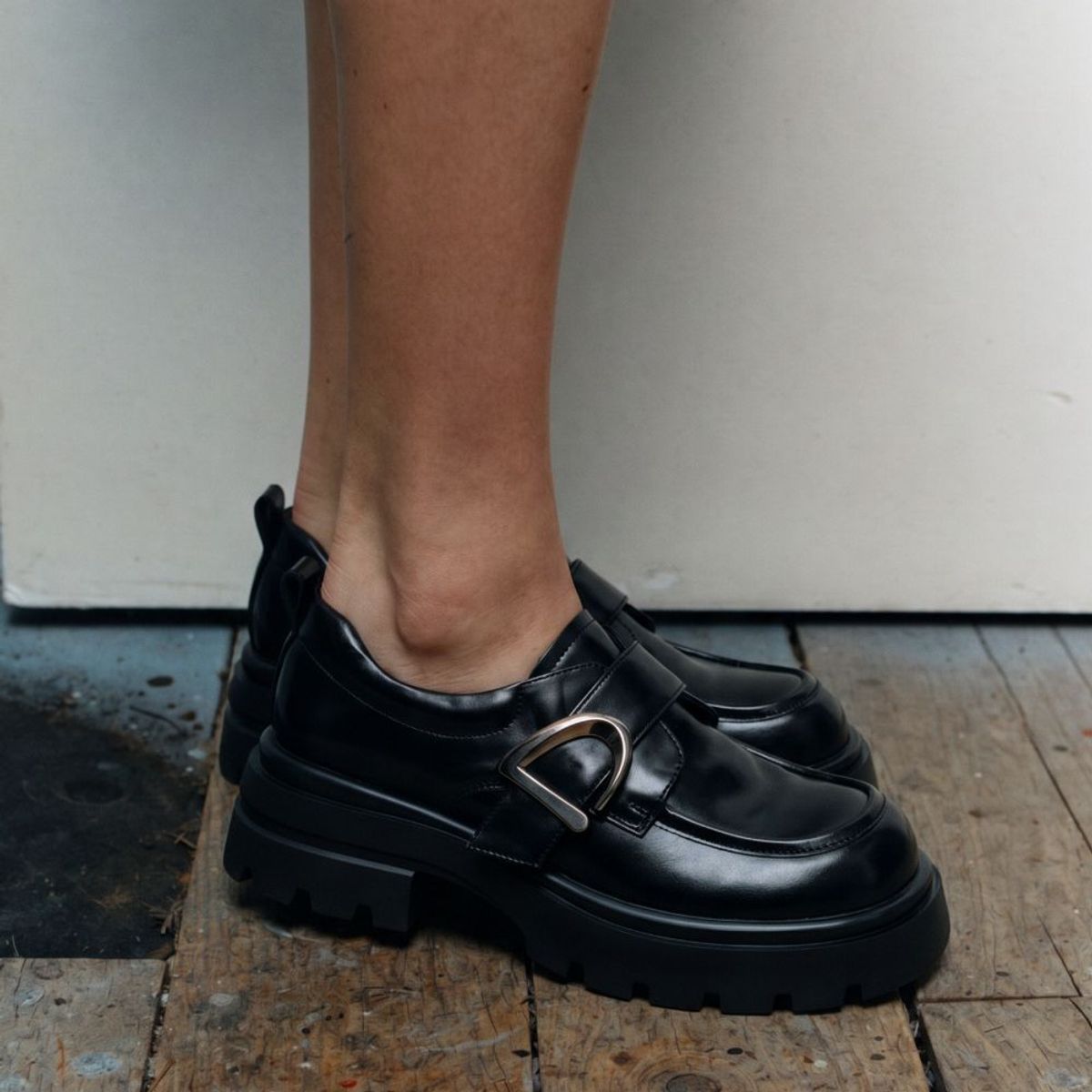 아삐에 마르슈(APIED MARCHE) Ligne 벨티드 소가죽 로퍼 6.5cm -PM3032 (1color)