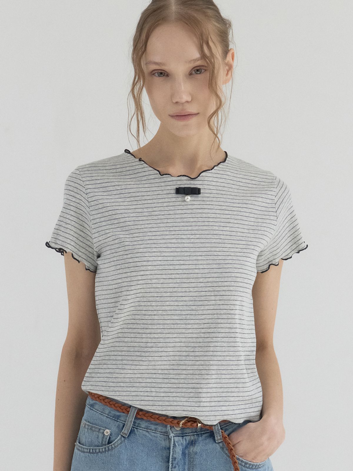 쏘리, 투 머치 러브(SORRY, TOO MUCH LOVE) Paris Morning Stripe Top_Gray