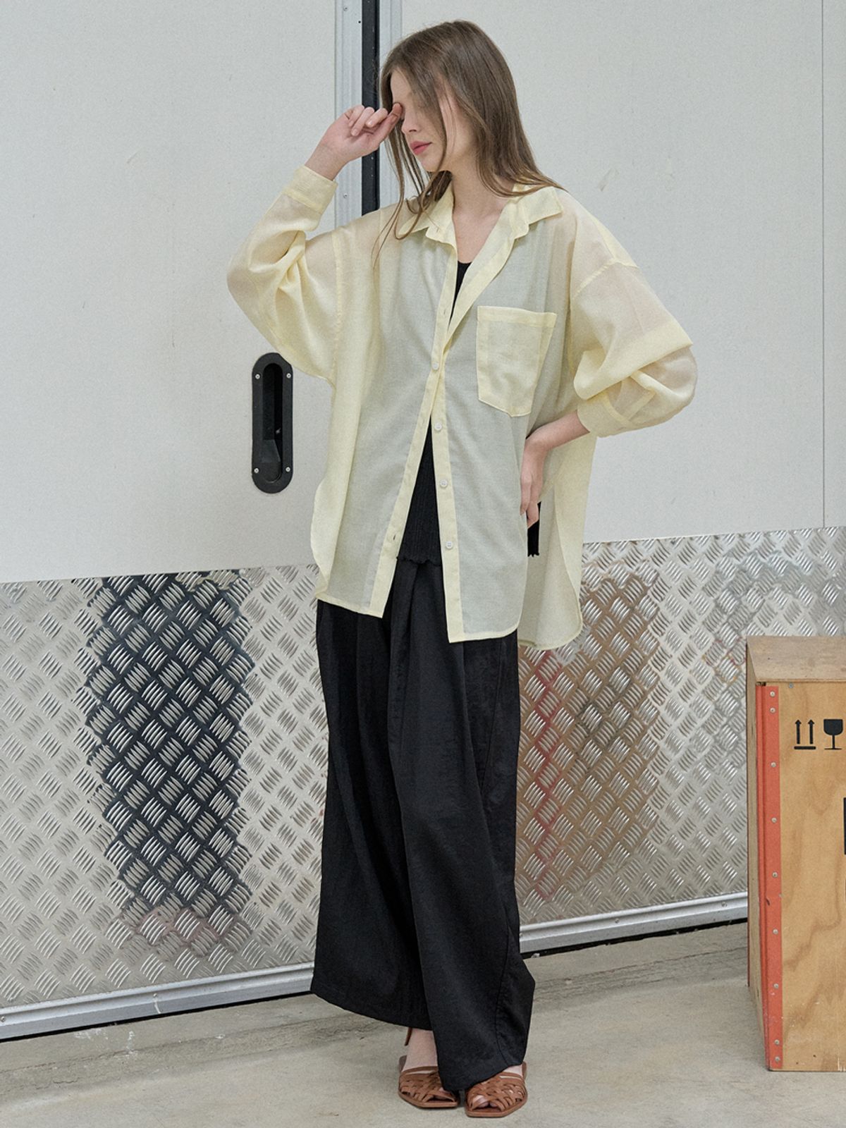 아방(AVANT-G) See Through Unbalance Shirt - YELLOW