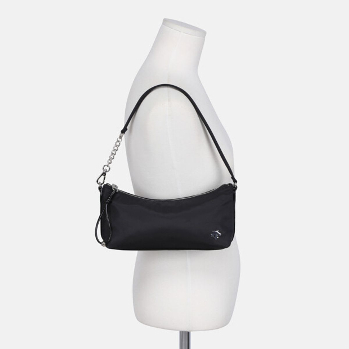 데상트(DESCENTE) 여성 미니 토트백 블랙 SR322UBG71