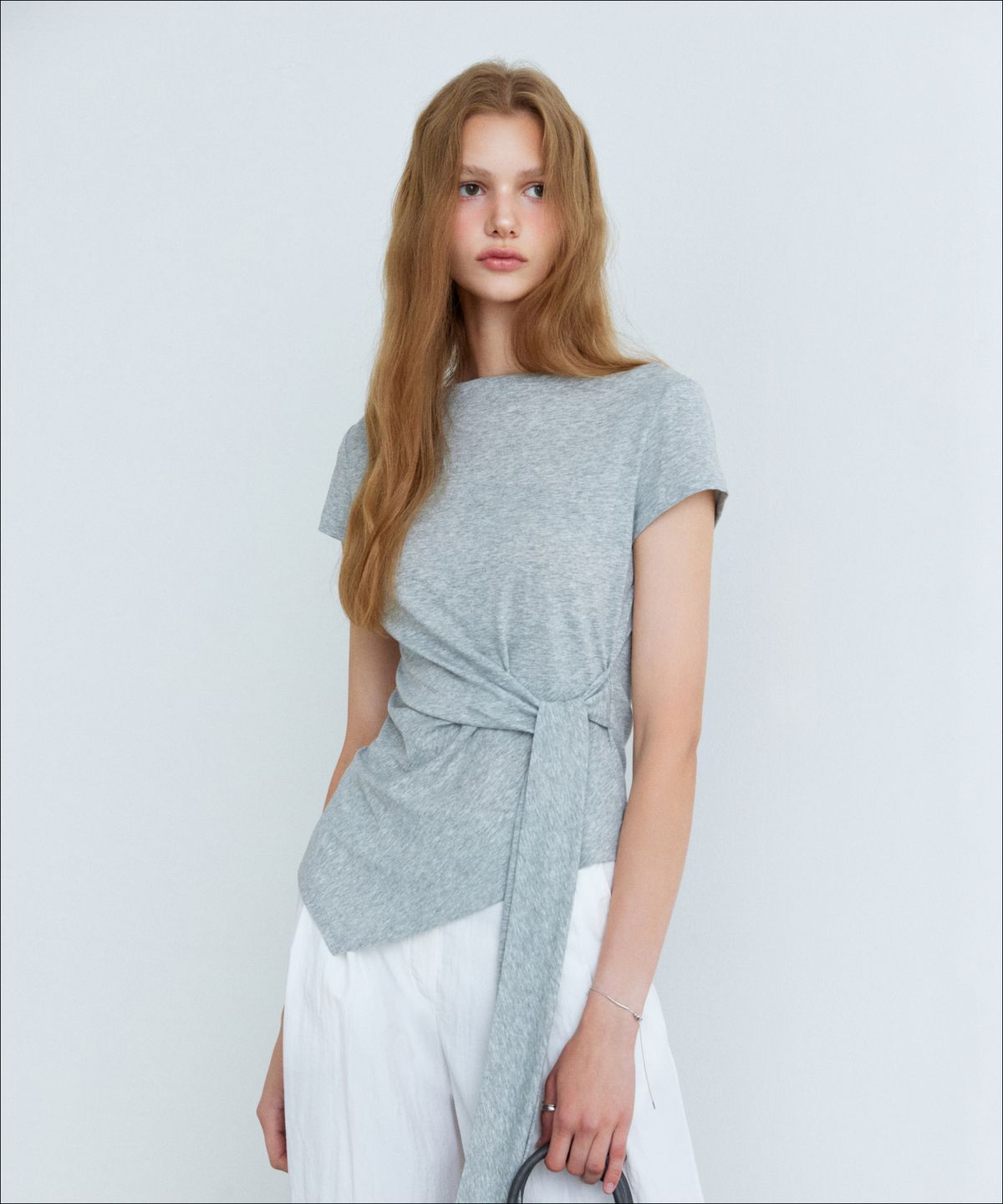 미쏘(MIXXO) 타이 반팔 티셔츠 RE HWG43SS_MIWHWG79QA