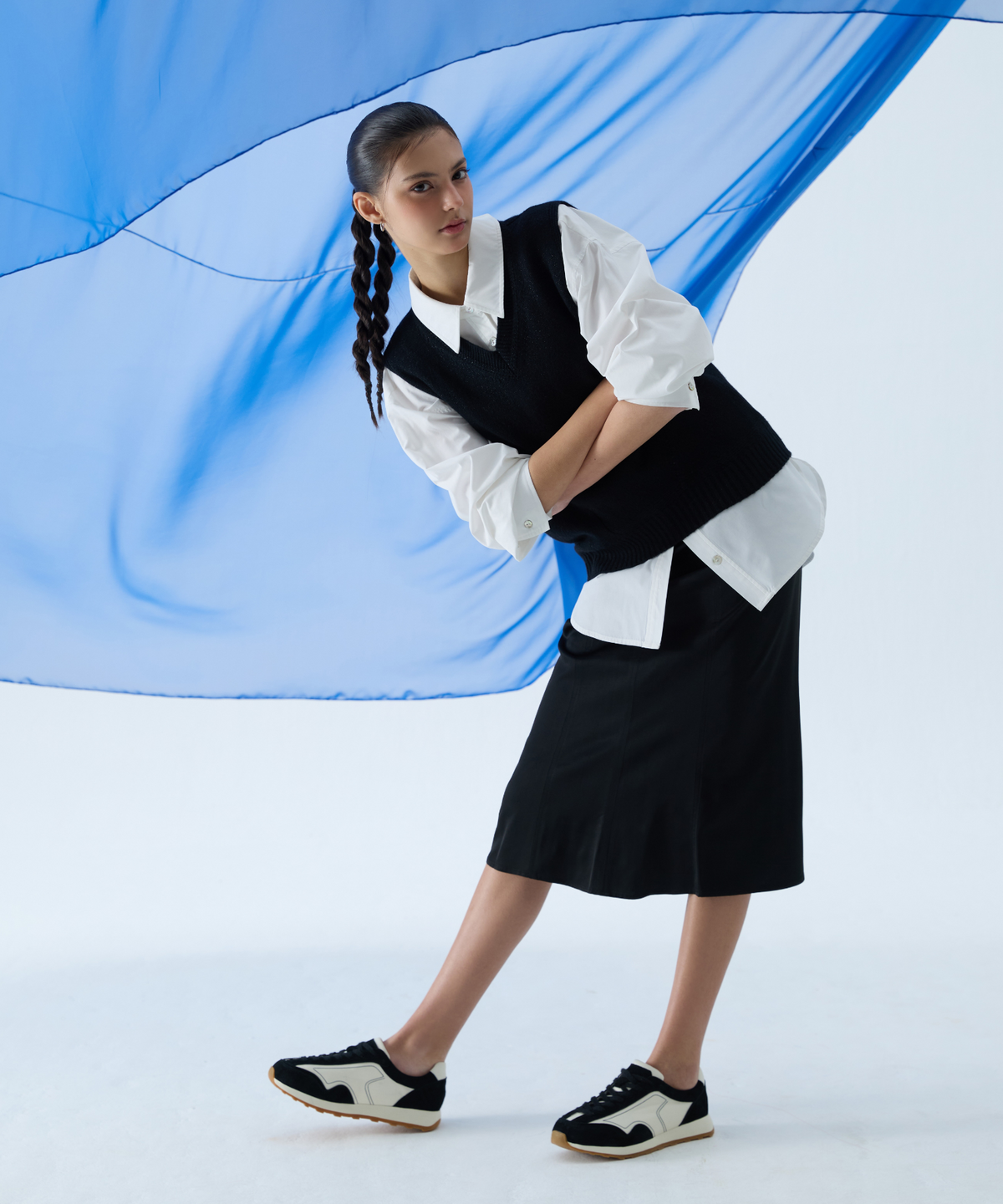 에코에(ECOE) 26 e.c.o.e Archive Sneaker - Black