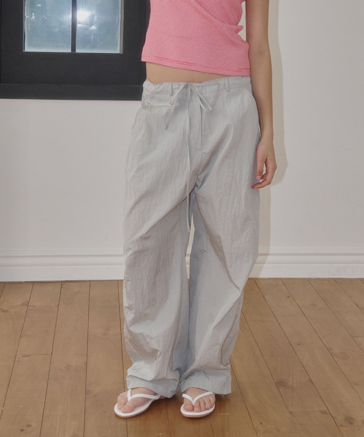 로시로우(LOSSYROW) Grid Nylon Track Pants Silver
