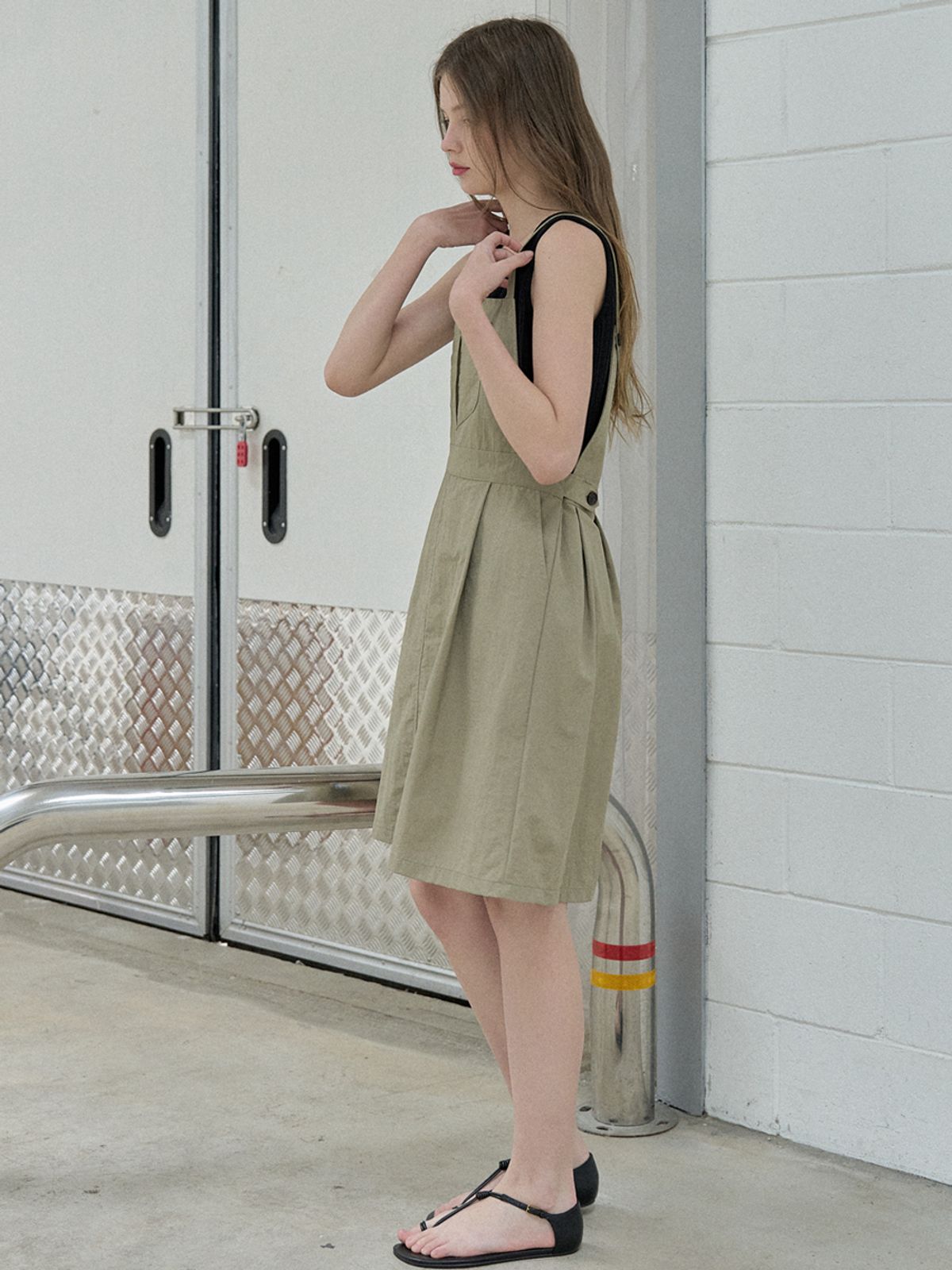 아방(AVANT-G) Suspender Nylon midi dress - BEIGE