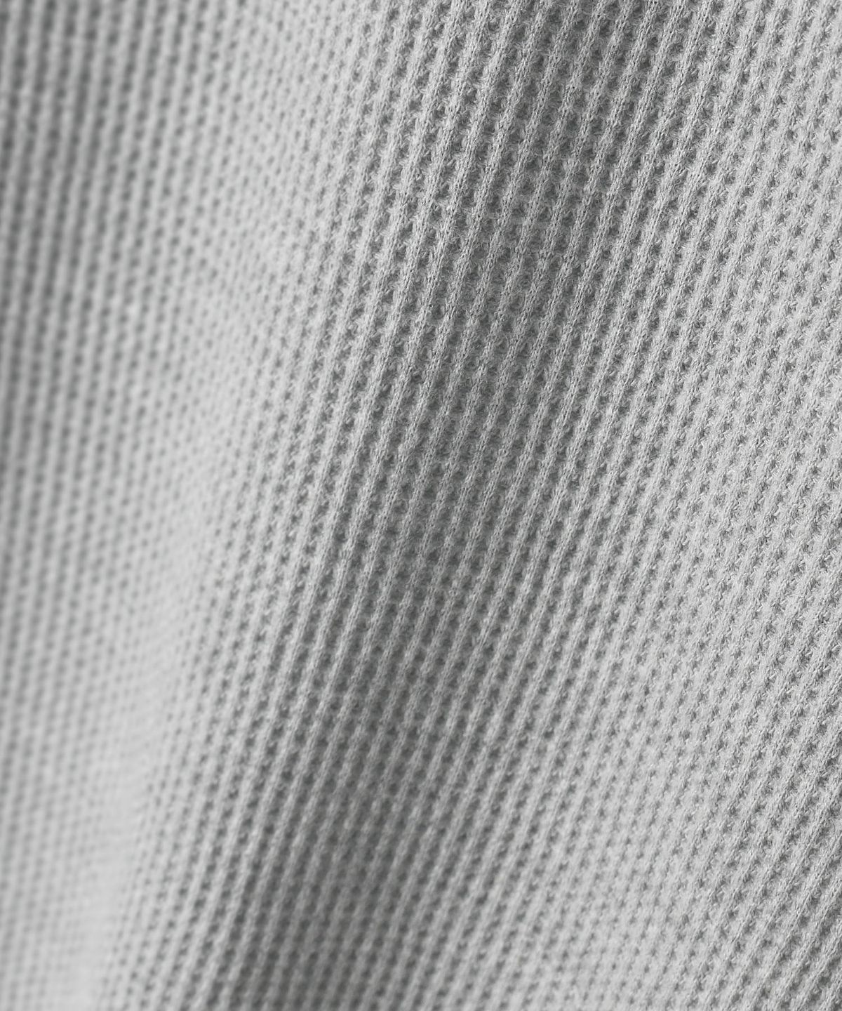 인더스트(INDUST) 절개라인 와플 헨리넥 반팔 티셔츠_3color