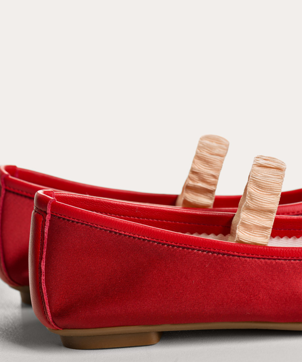 흐꺙(REQINS) Hally - Rouge/Nude (Satin Fancy)